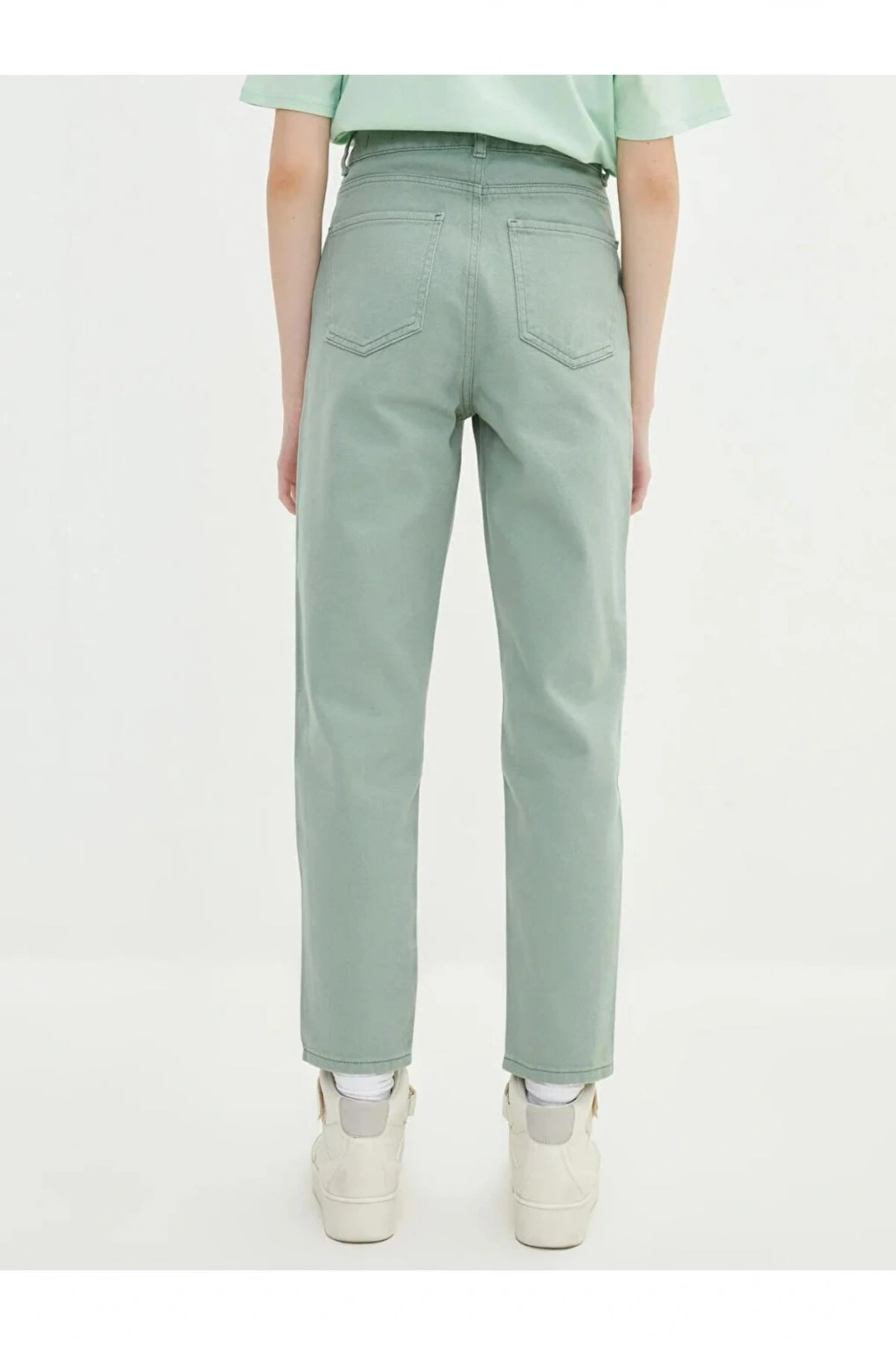 LCW Jeans Yeşil Yüksek Bel Mom Fit Düz Cep Detaylı Kadın Jean Pantolon