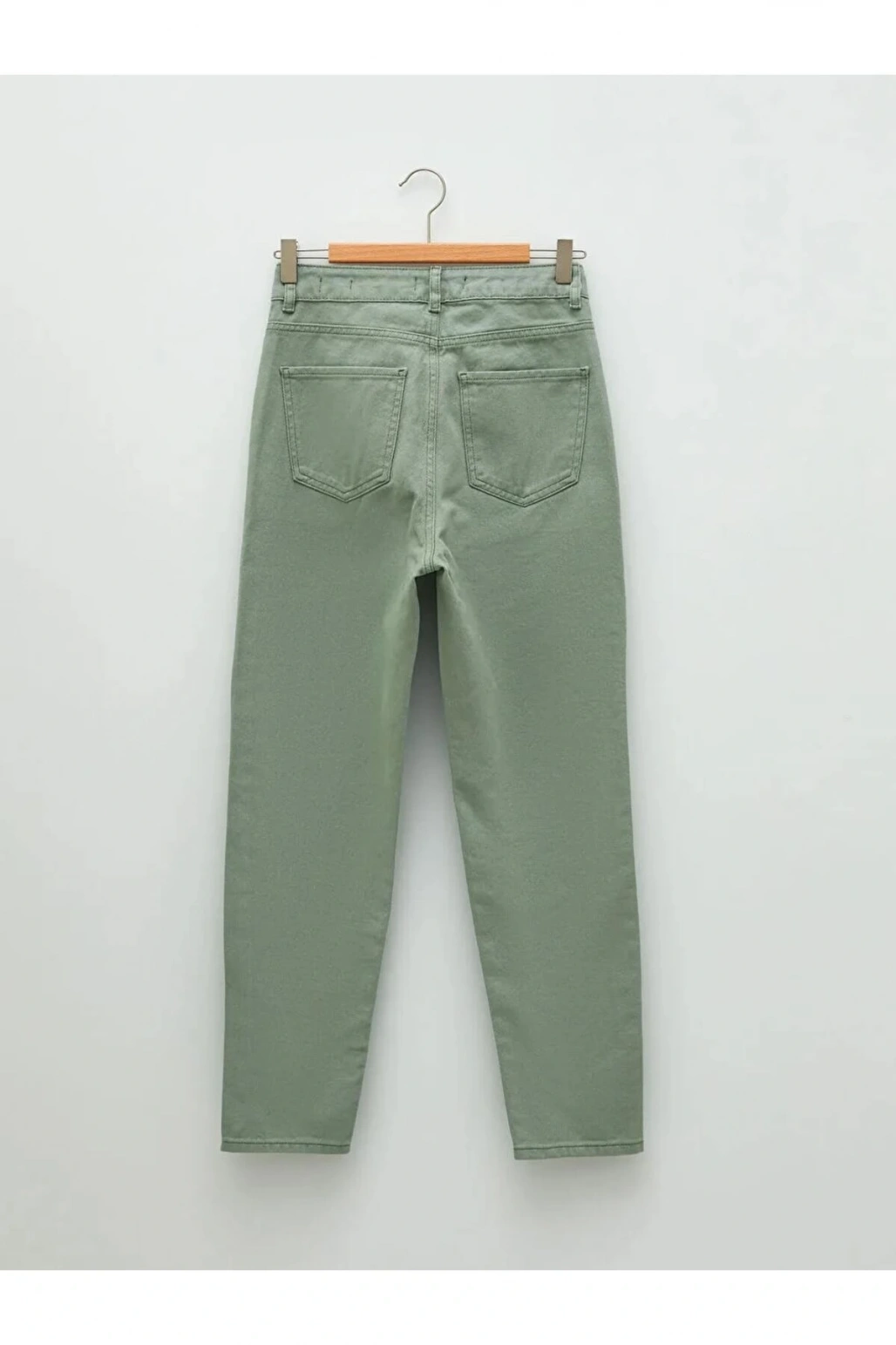 LCW Jeans Yeşil Yüksek Bel Mom Fit Düz Cep Detaylı Kadın Jean Pantolon