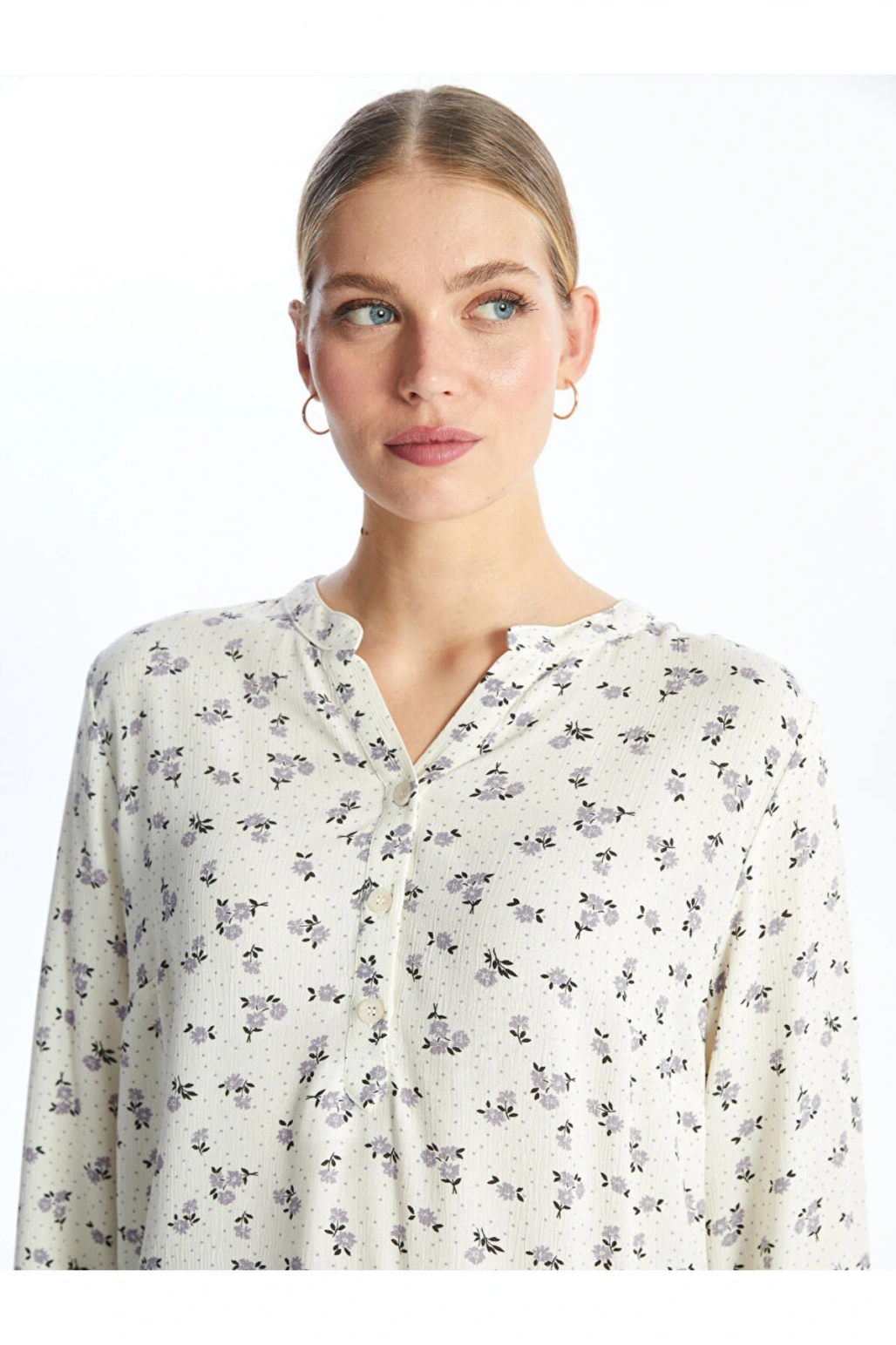 LCW Kaçık Yaka Desenli Uzun Kollu Kadın Bluz