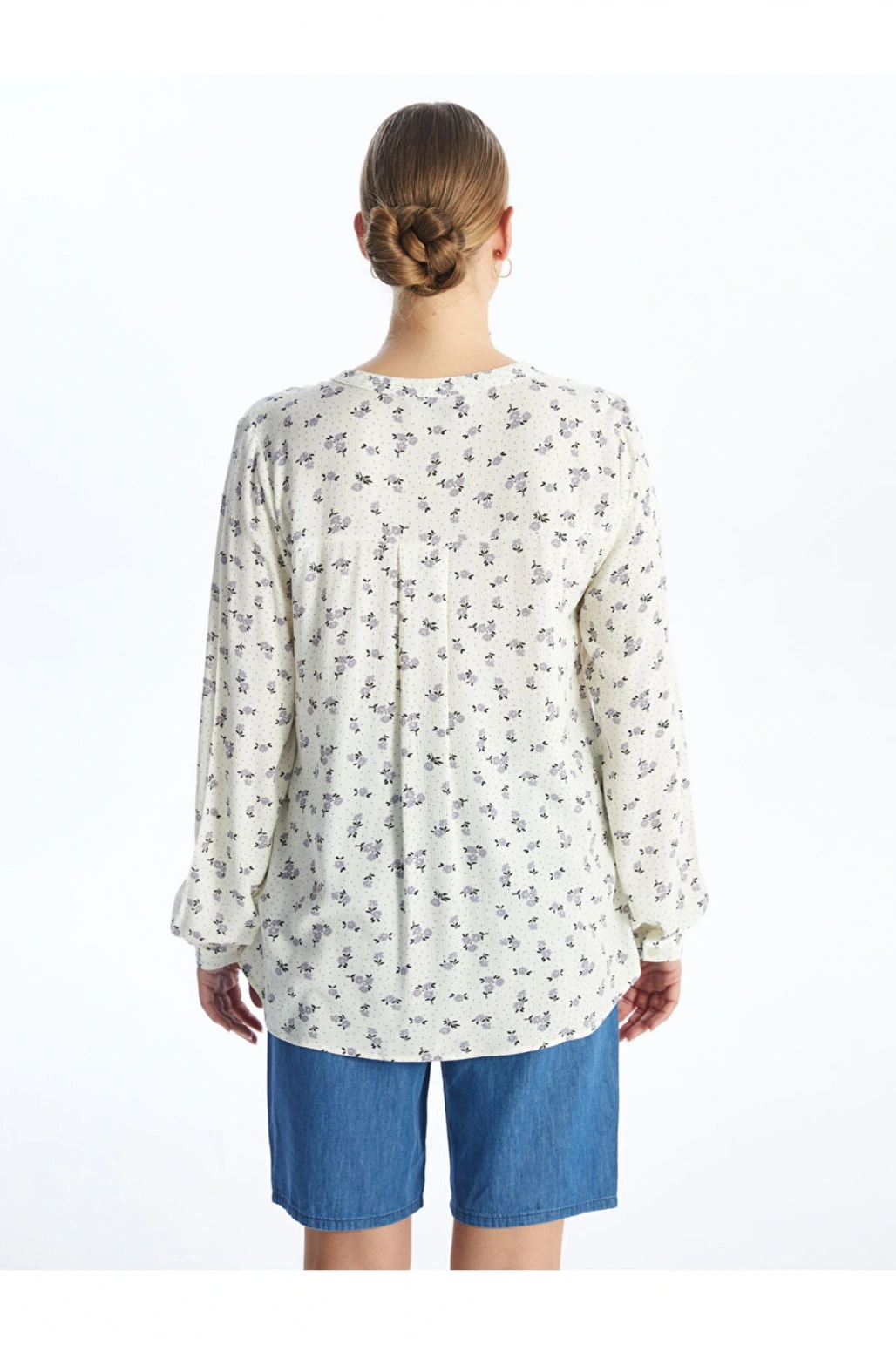 LCW Kaçık Yaka Desenli Uzun Kollu Kadın Bluz