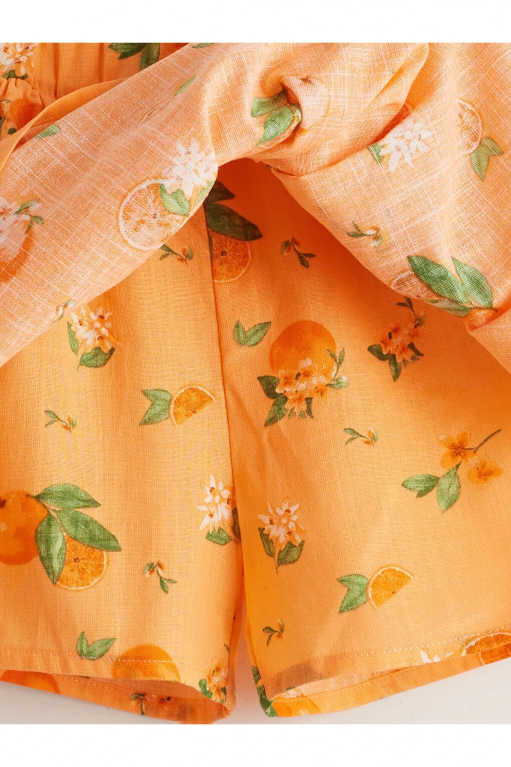 LCW Kids Baskılı Kız Çocuk Tişört ve Tütülü Etek 2li