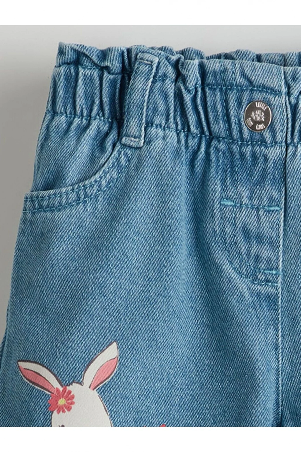 LCW Kids Beli Lastikli Baskılı Kız Çocuk Jean Şort
