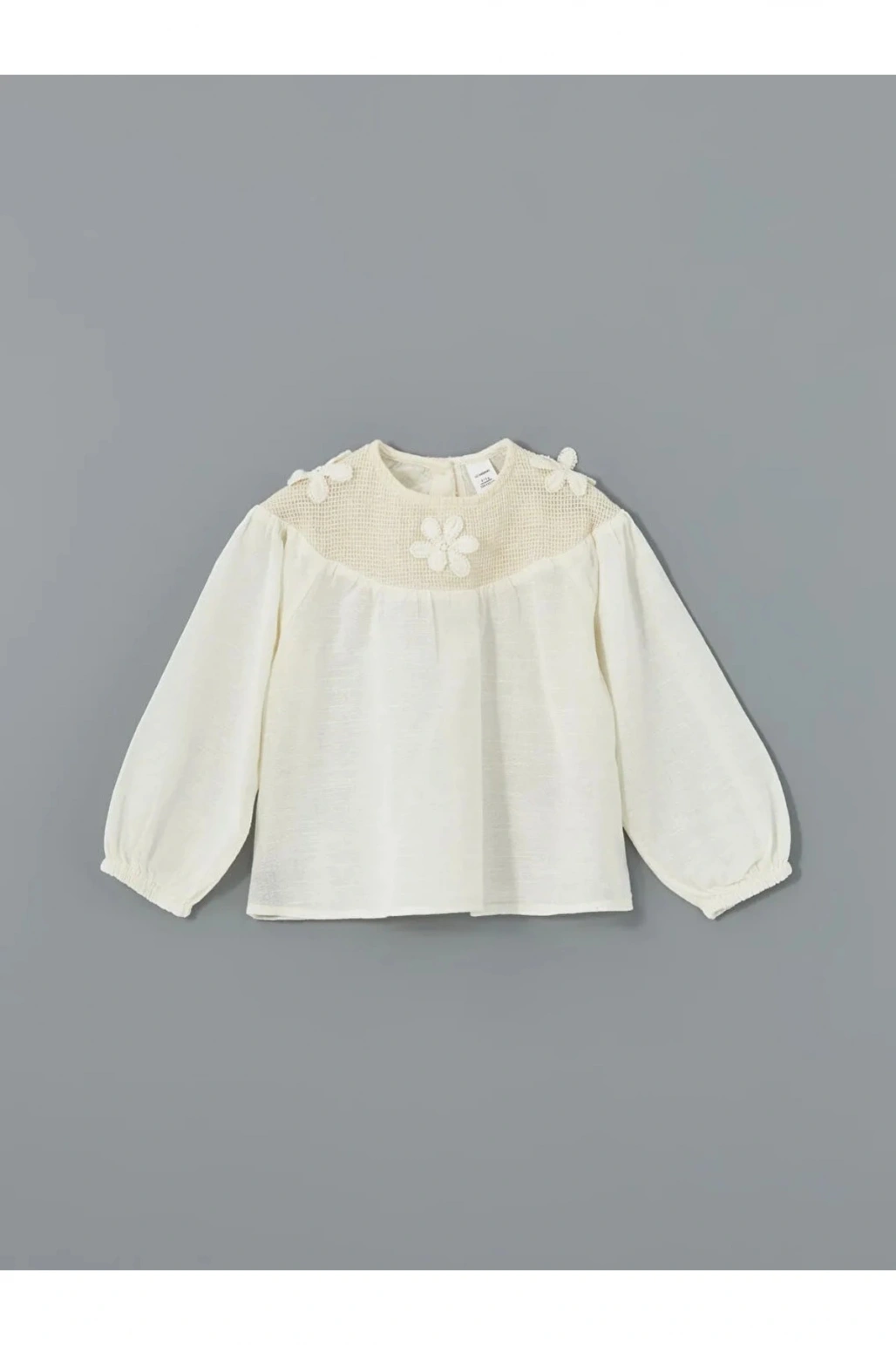 LCW Kids Beyaz Bisiklet Yaka Nakışlı Kız Bebek Bluz