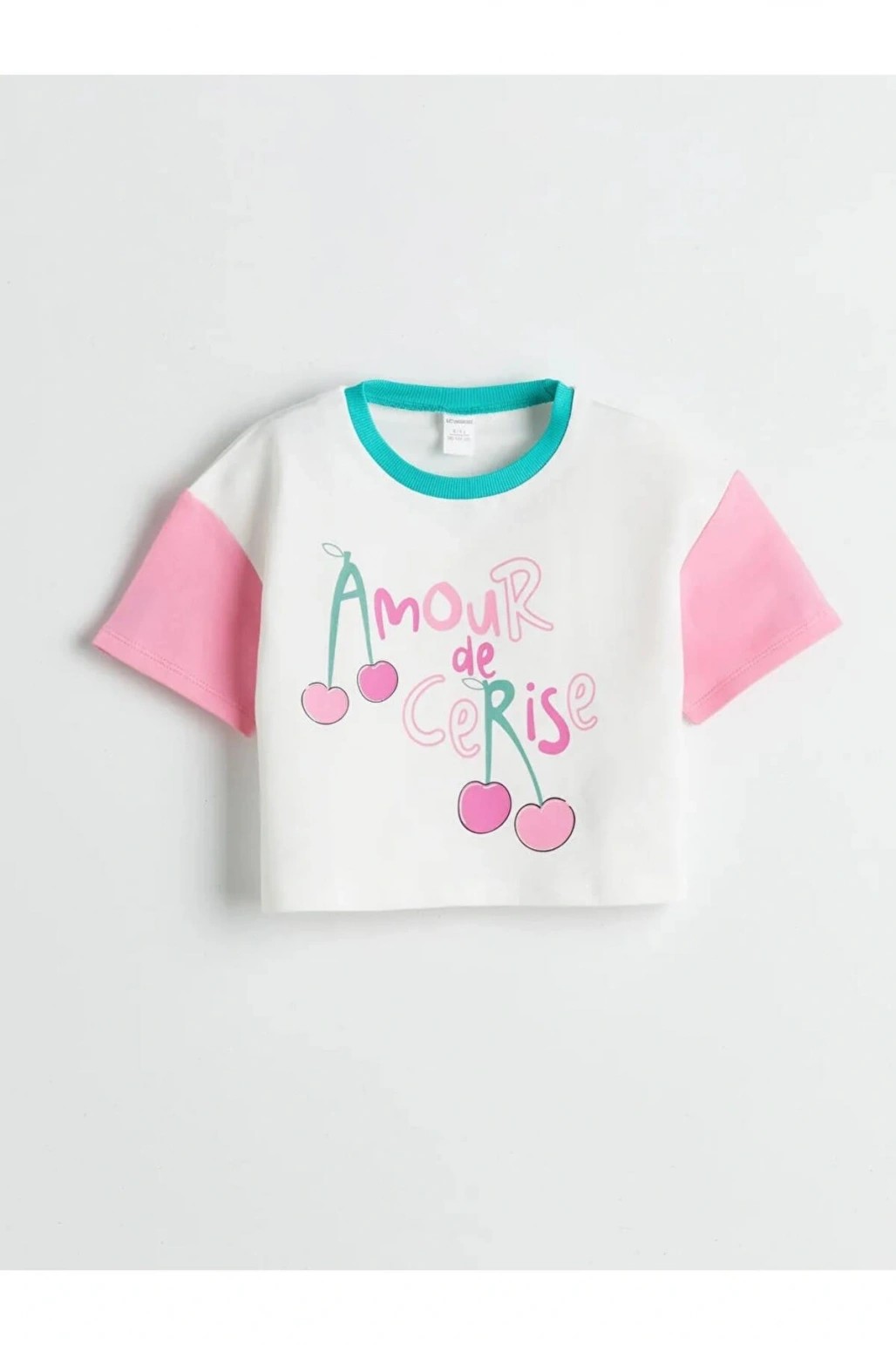 LCW Kids Ekru Bisiklet Yaka Kiraz Baskılı Kız Çocuk Tişört