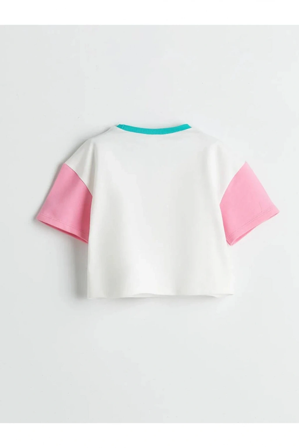 LCW Kids Ekru Bisiklet Yaka Kiraz Baskılı Kız Çocuk Tişört