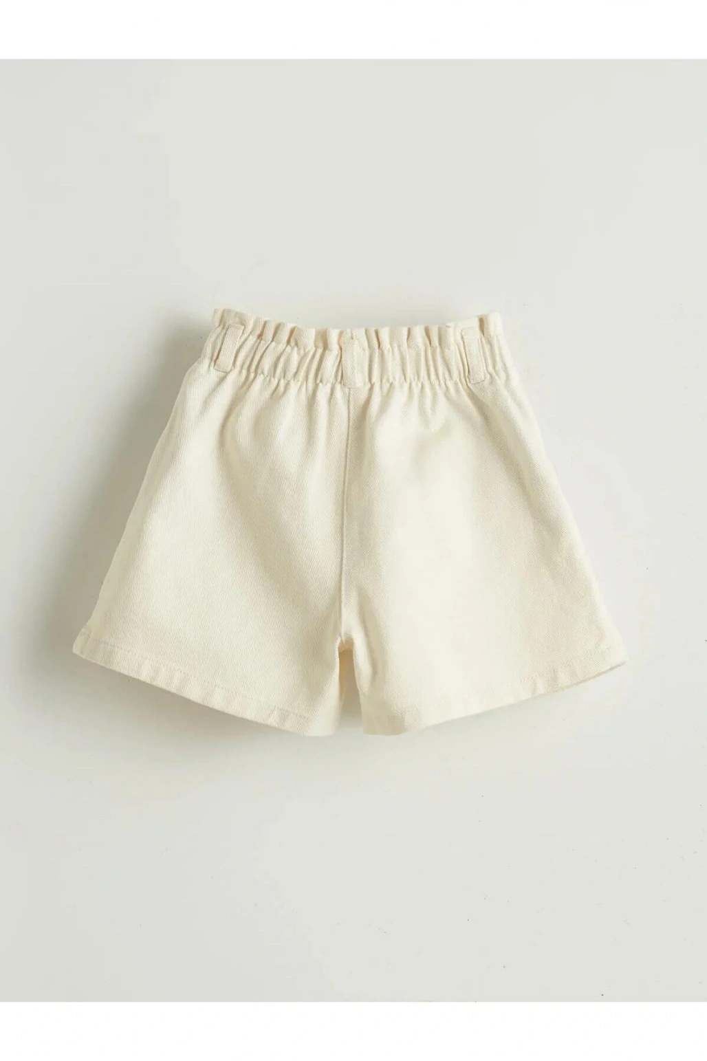 LCW Kids Ekru Çiçekli Gabardin Kız Çocuk Şort