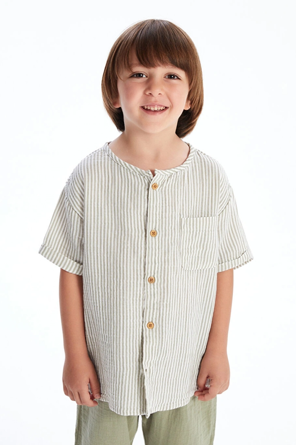 LCW Kids Ekru Hakim Yaka Çizgili Erkek Çocuk Gömlek Ve Pantolon