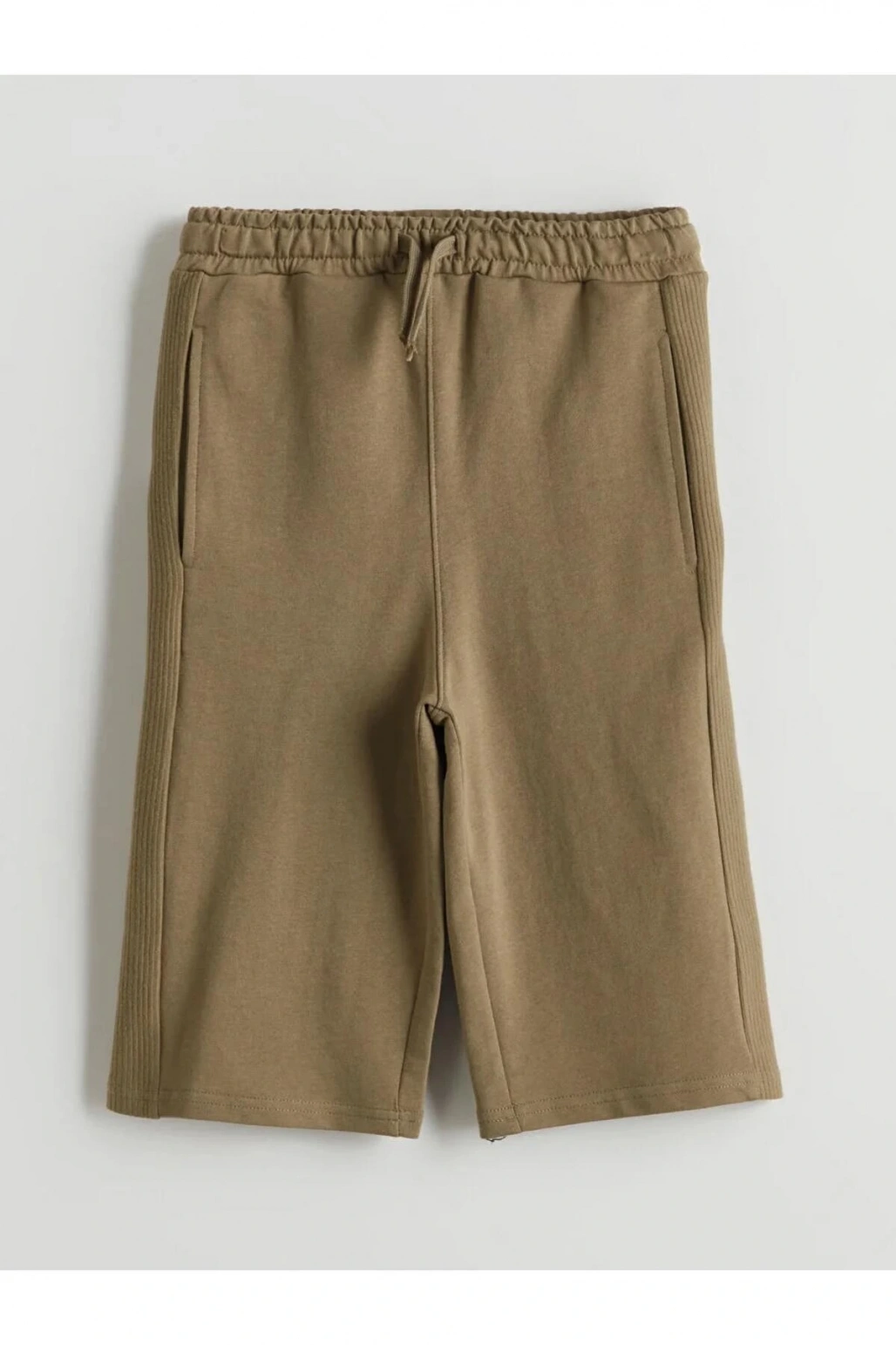 LCW Kids Haki Beli Lastikli Erkek Çocuk Şort