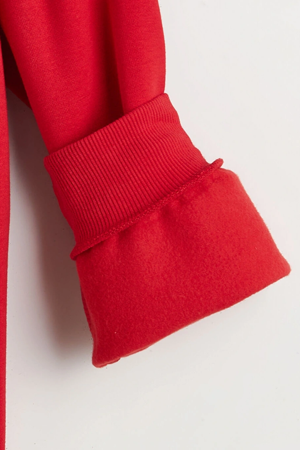 LCW Kids Kırmızı Yılbaşı Temalı Erkek Çocuk Kalın Sweatshirt