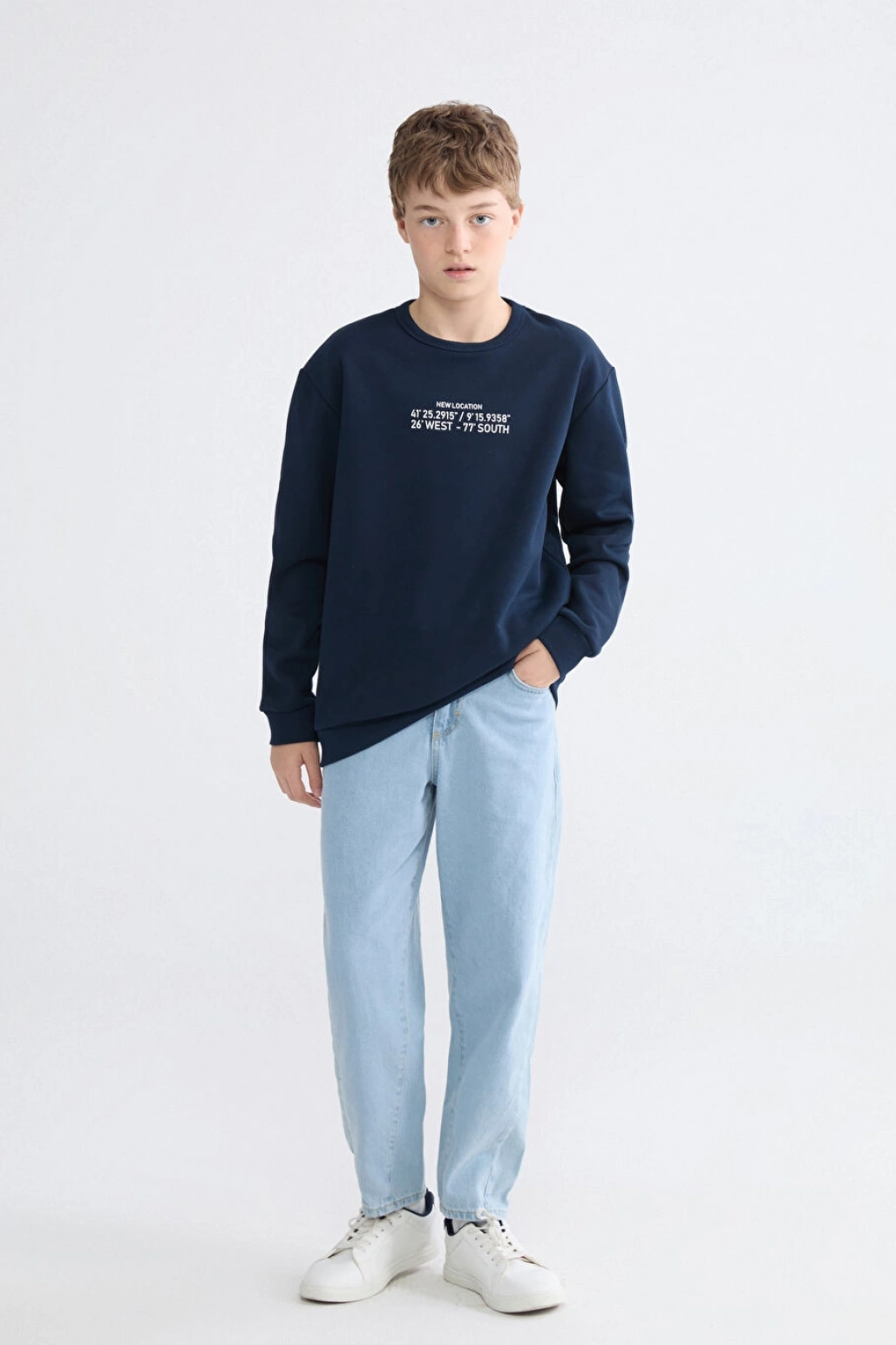 LCW Kids Lacivert Baskılı Erkek Çocuk Kalın Sweatshirt