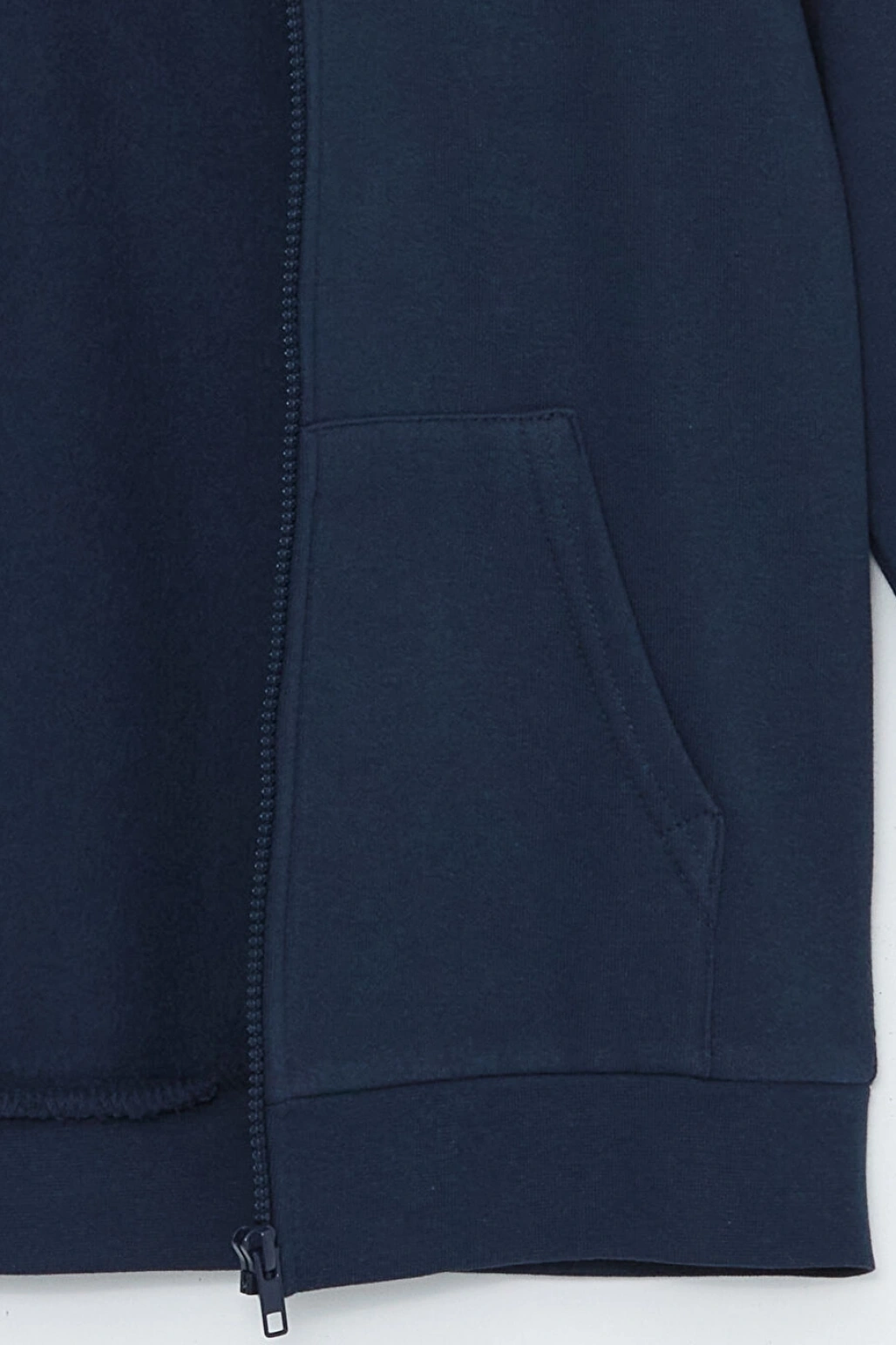 LCW Kids Lacivert Kapüşonlu Erkek Çocuk Kalın Fermuarlı Sweatshirt