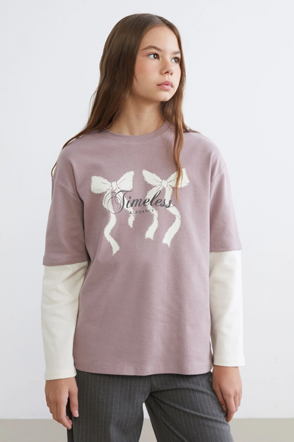 LCW Kids Lila Bisiklet Yaka Fiyonk Baskılı Kız Çocuk Tişört