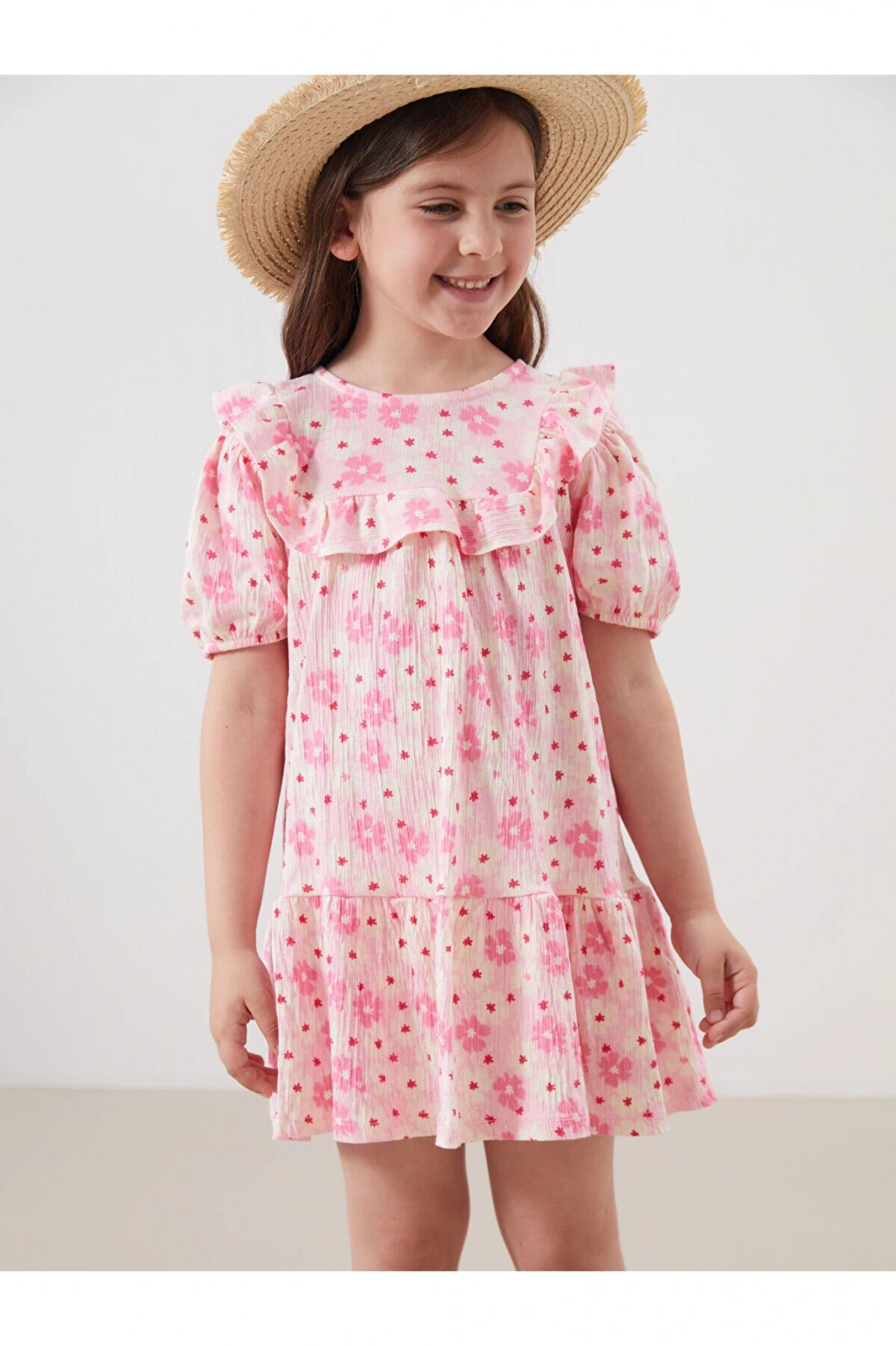 LCW Kids Pembe Çiçekli Krinkle Fırfırlı Kız Çocuk Elbise