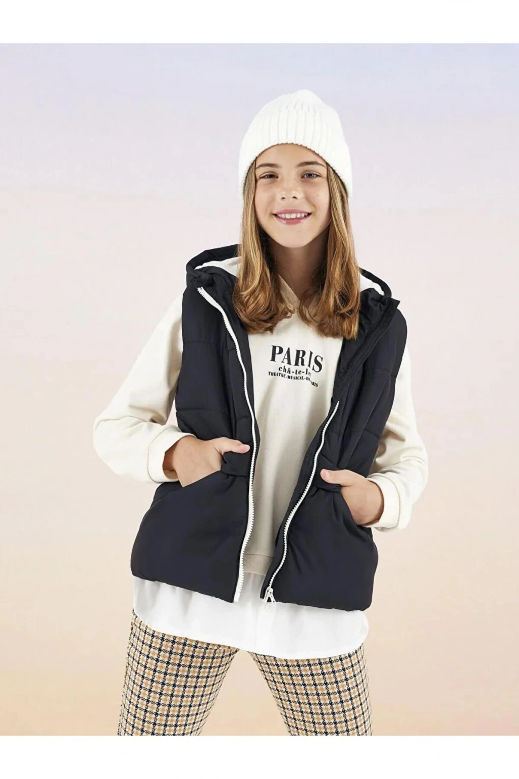 LCW Kids Siyah Kapüşonlu Basic Kız Çocuk Şişme Yelek