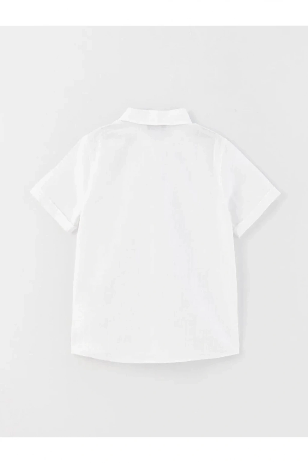 LCW KidsBeyaz Basic Kısa Kollu Erkek Çocuk Gömlek Ve Papyon