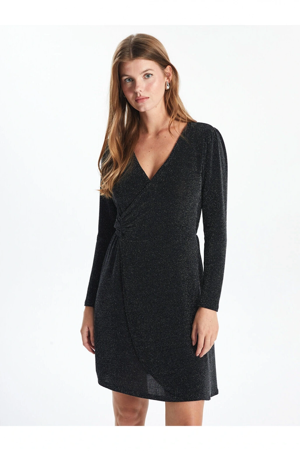 LCW Kruvaze Yaka Parlak Görünümlü Kadın Elbise