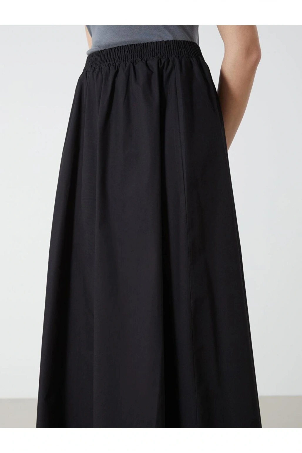 LCW Modest Beli Lastikli Kadın Kloş Etek