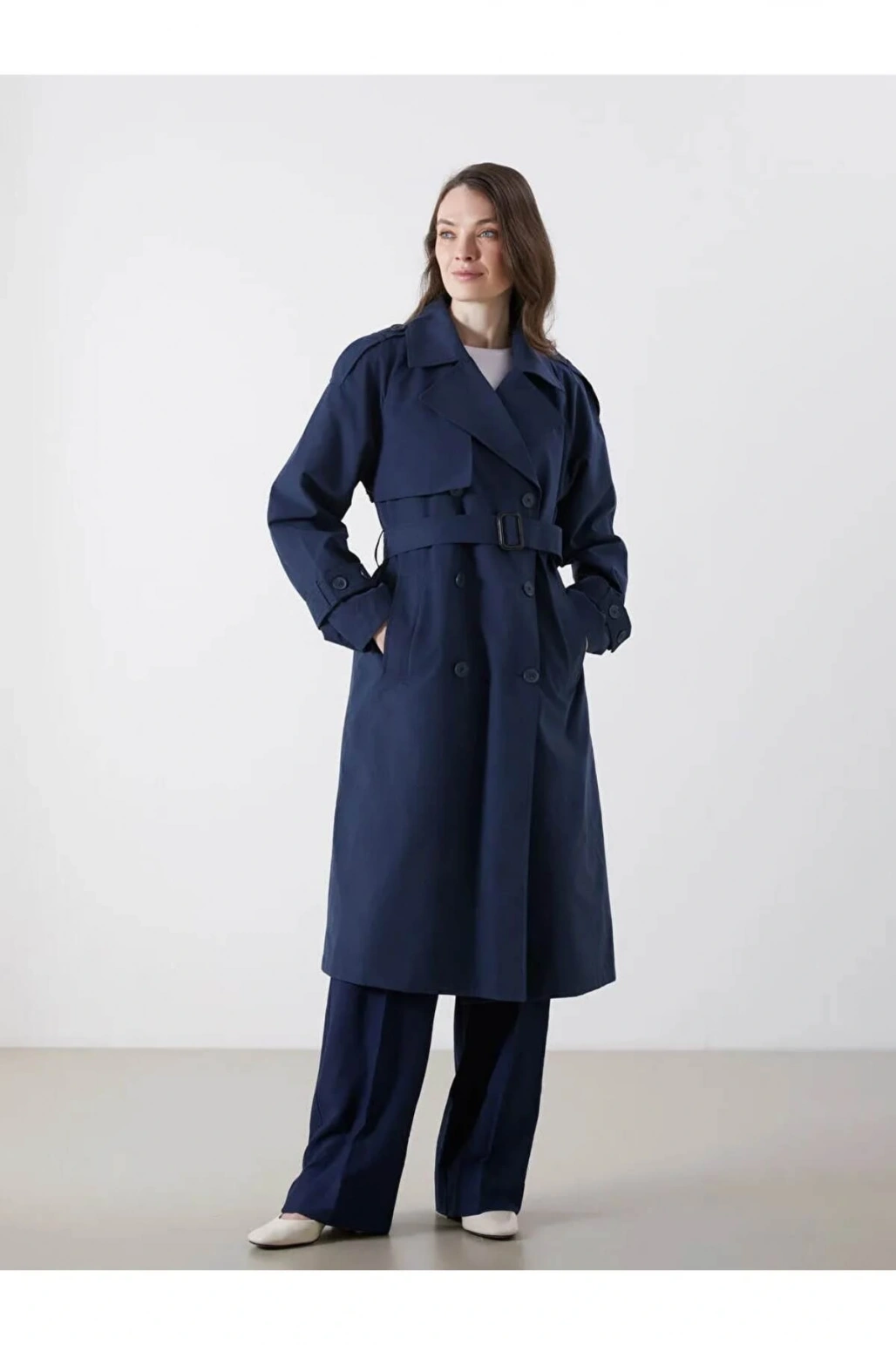 LCW Modest Lacivert Kruvaze Yaka Oversize Kadın Trençkot