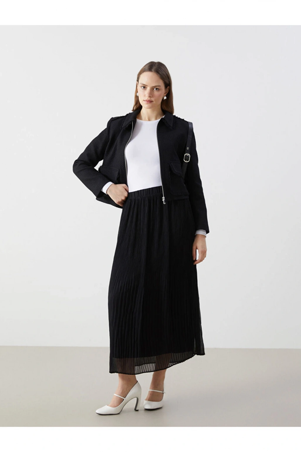 LCW Modest Siyah Beli Lastikli Dokulu Kadın Etek