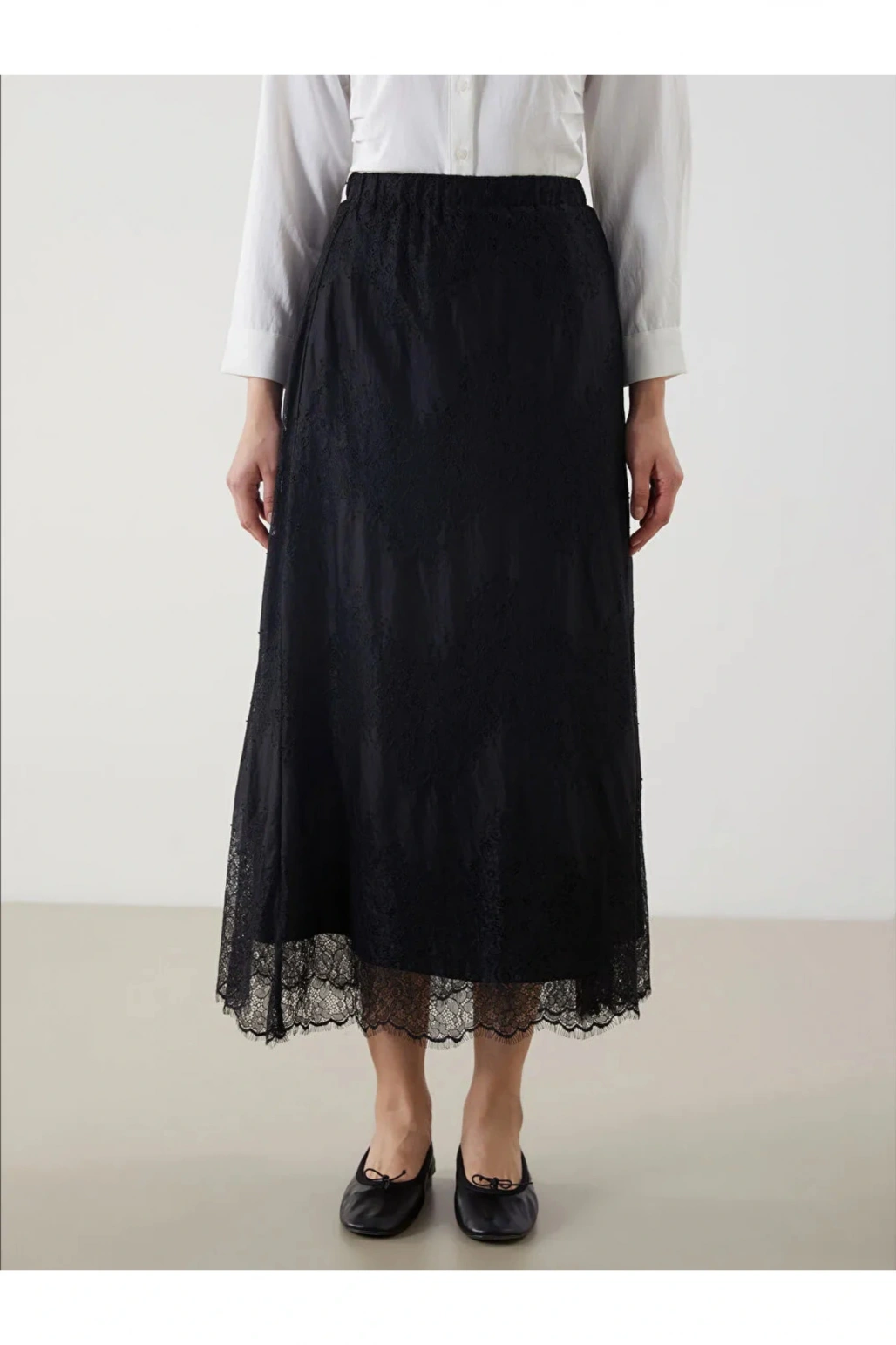 LCW Modest Siyah Beli Lastikli Kendinden Desenli Brode Etek