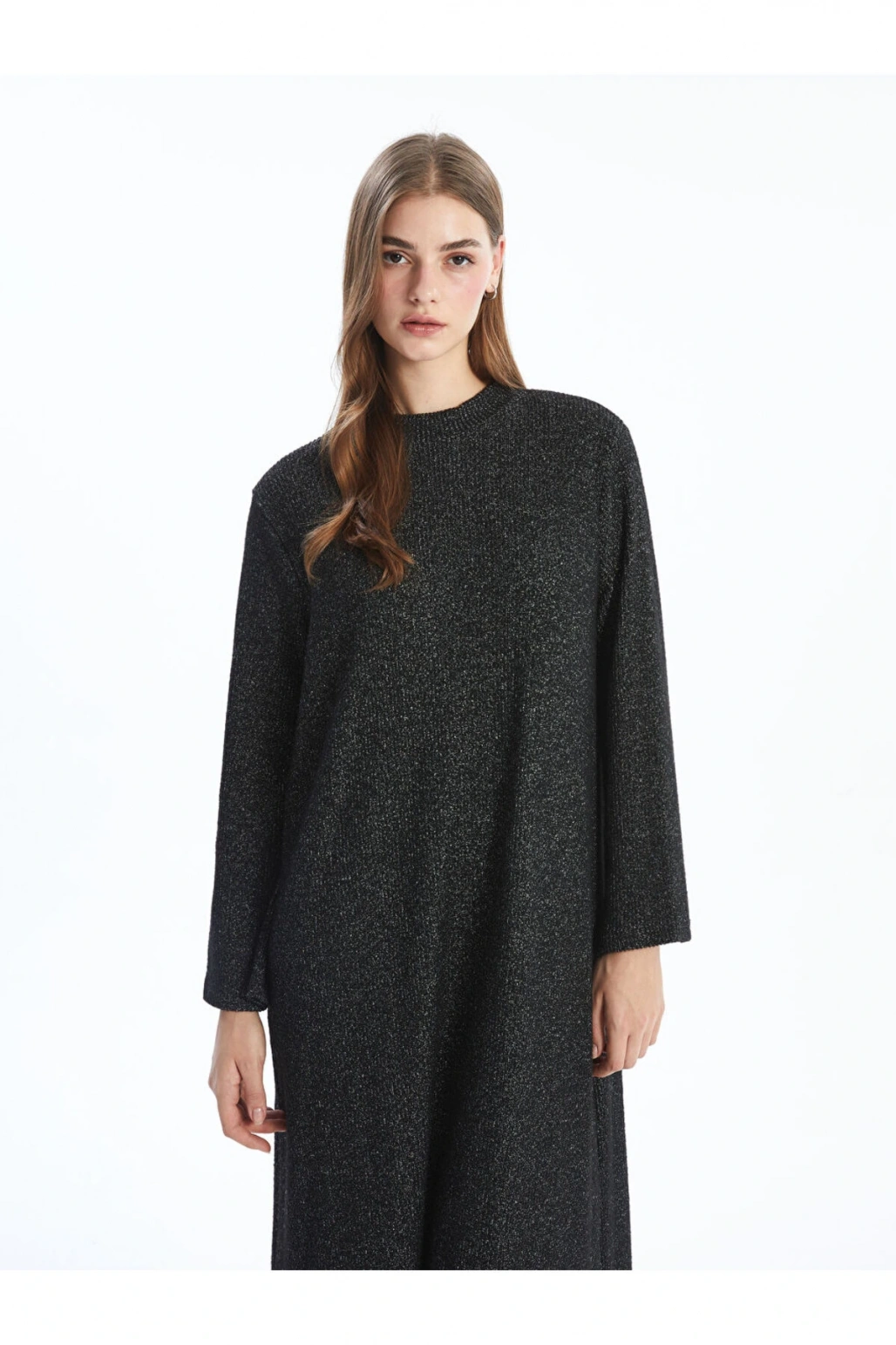 LCW Modest Siyah Bisiklet Yaka Parlak Görünümlü Kadın Elbise