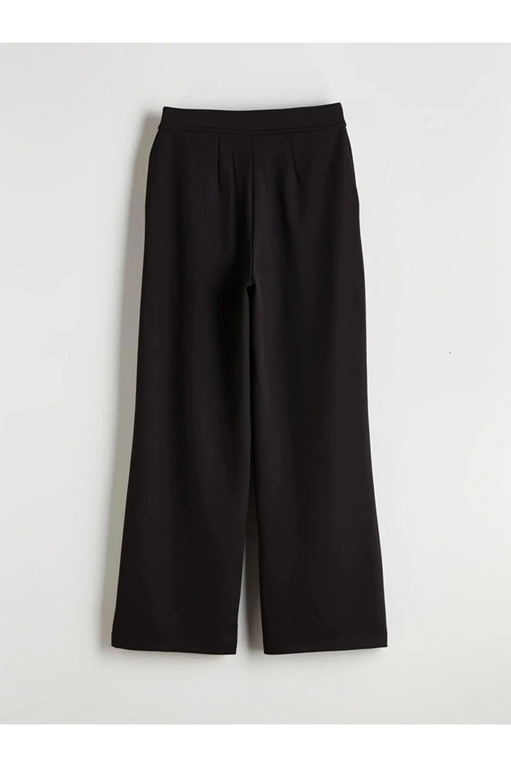 LCW Modest Siyah Loose Fit Pileli Kadın Pantolon