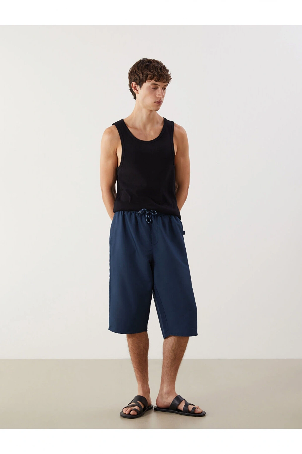 LCW SWIMWEAR Diz Altı Boy Erkek Deniz Şortu