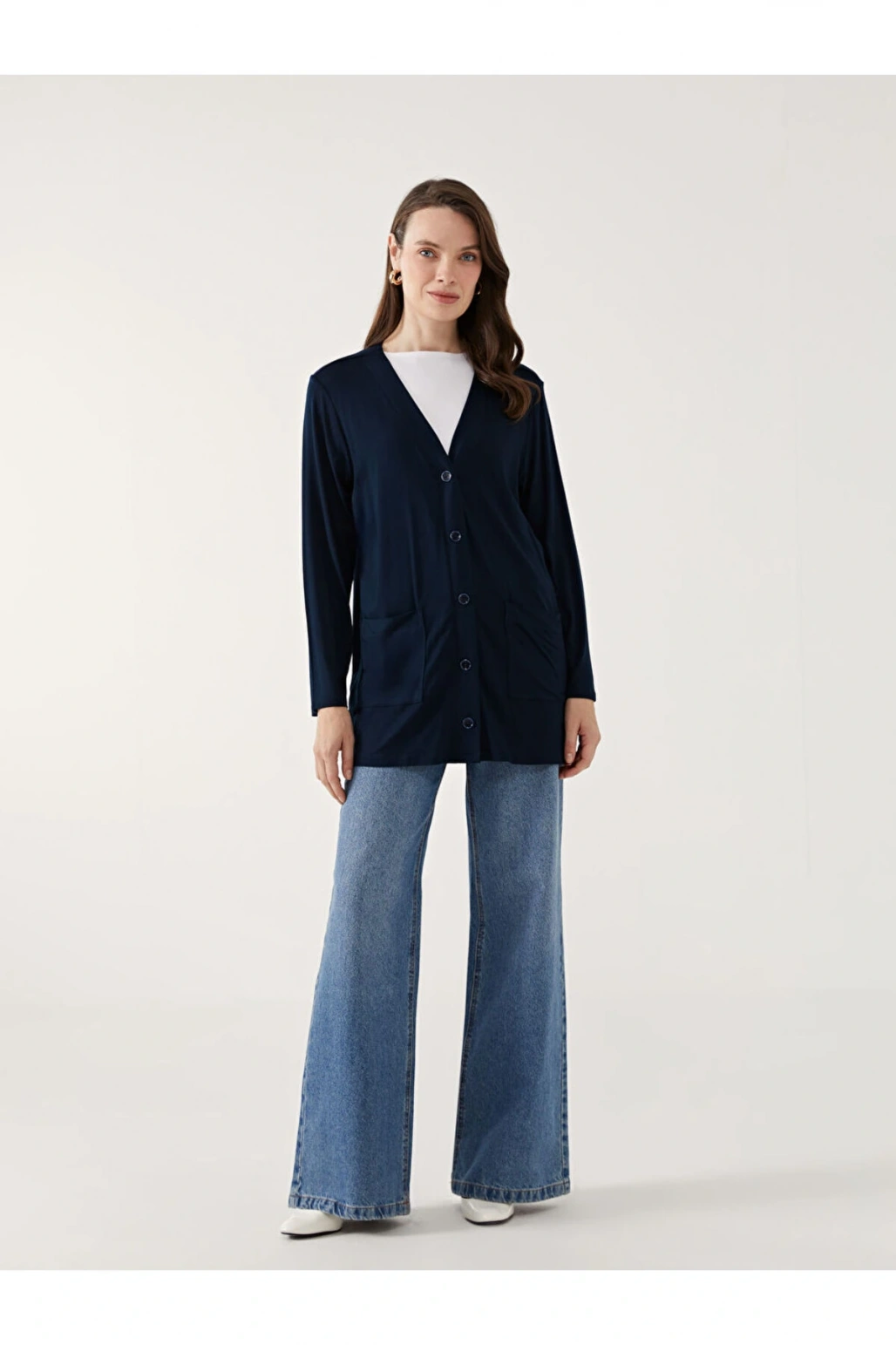 LCW V Yaka Düz Uzun Kollu Kadın Hırka