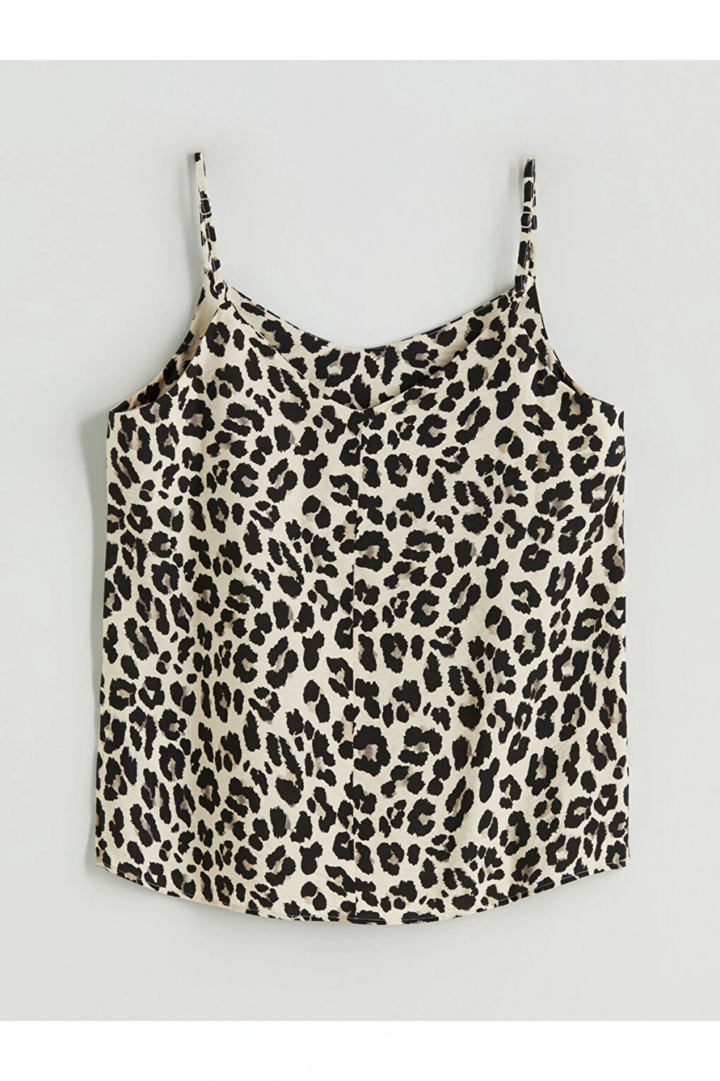 LCW V Yaka Leopar Desenli Askılı Bluz