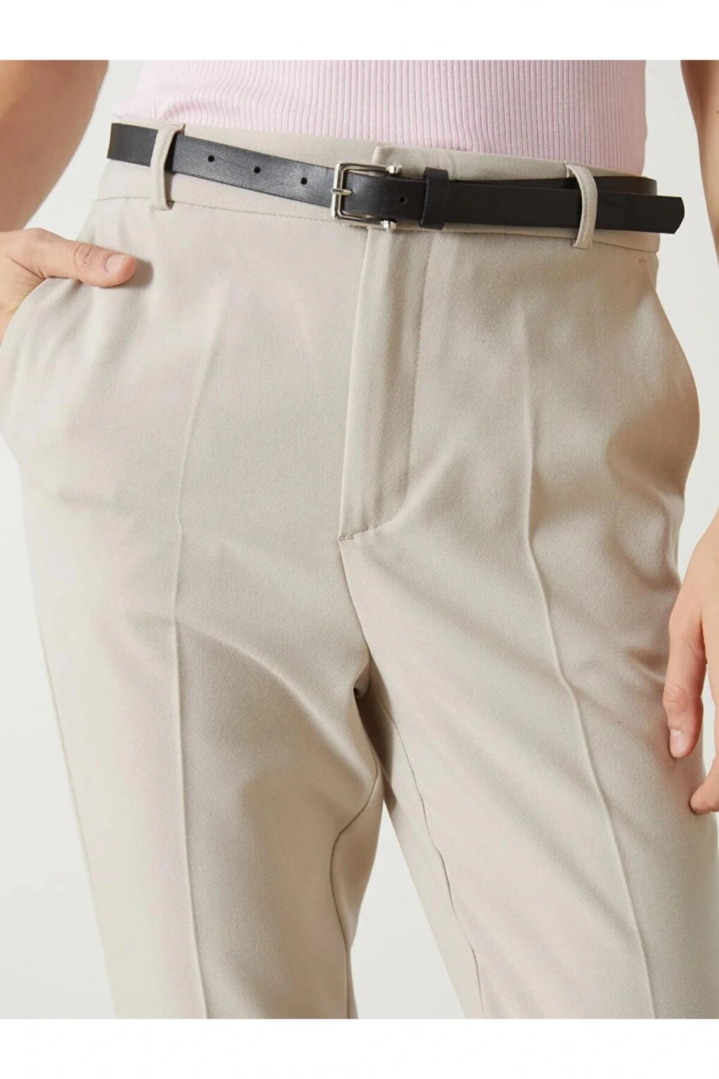 LCW Vision Bej Beli Kemerli Havuç Kesim Kadın Pantolon