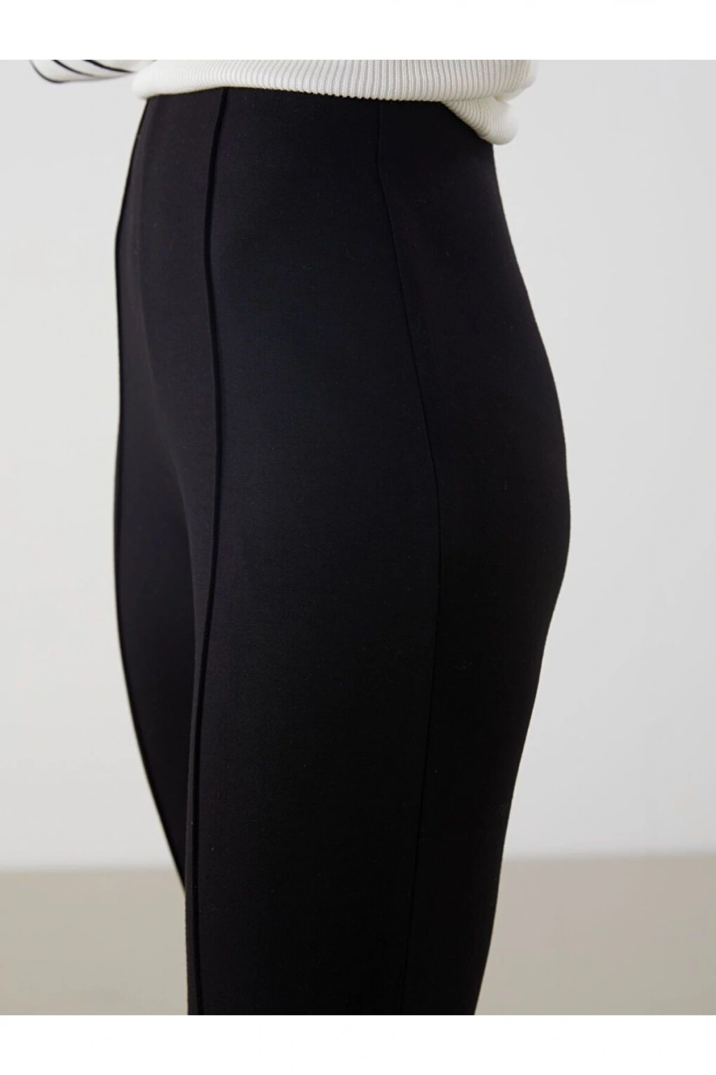 LCW Vision Beli Lastikli İspanyol Paça Kadın Pantolon