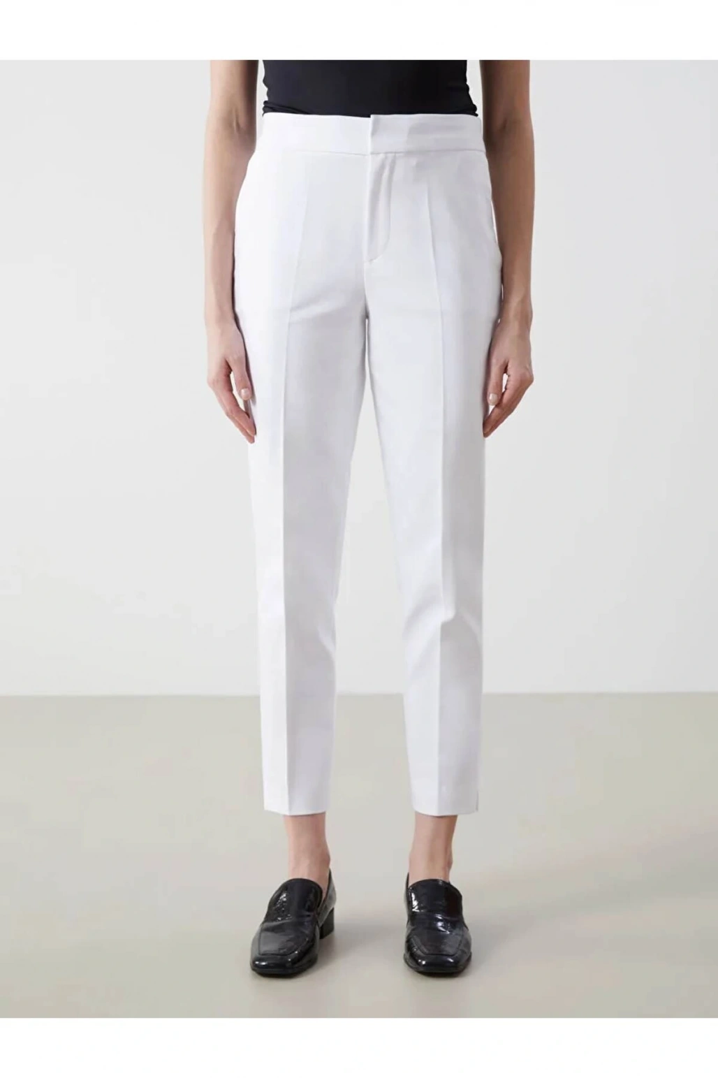 LCW Vision Beyaz Beli Lastikli Dar Fit Kadın Pantolon