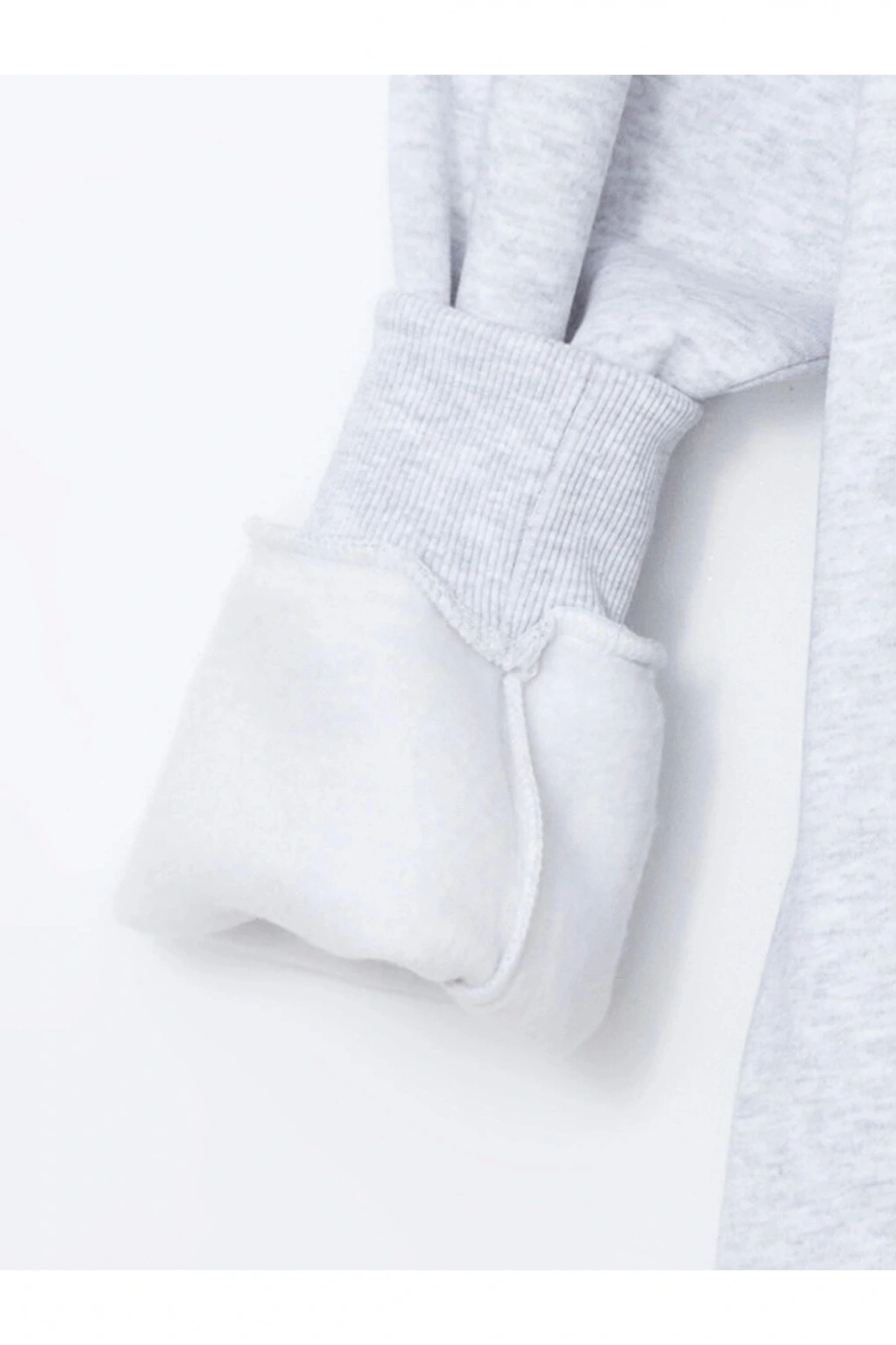 LCW Vision Beyaz Bisiklet Yaka Nakışlı Kadın Kalın Sweatshirt