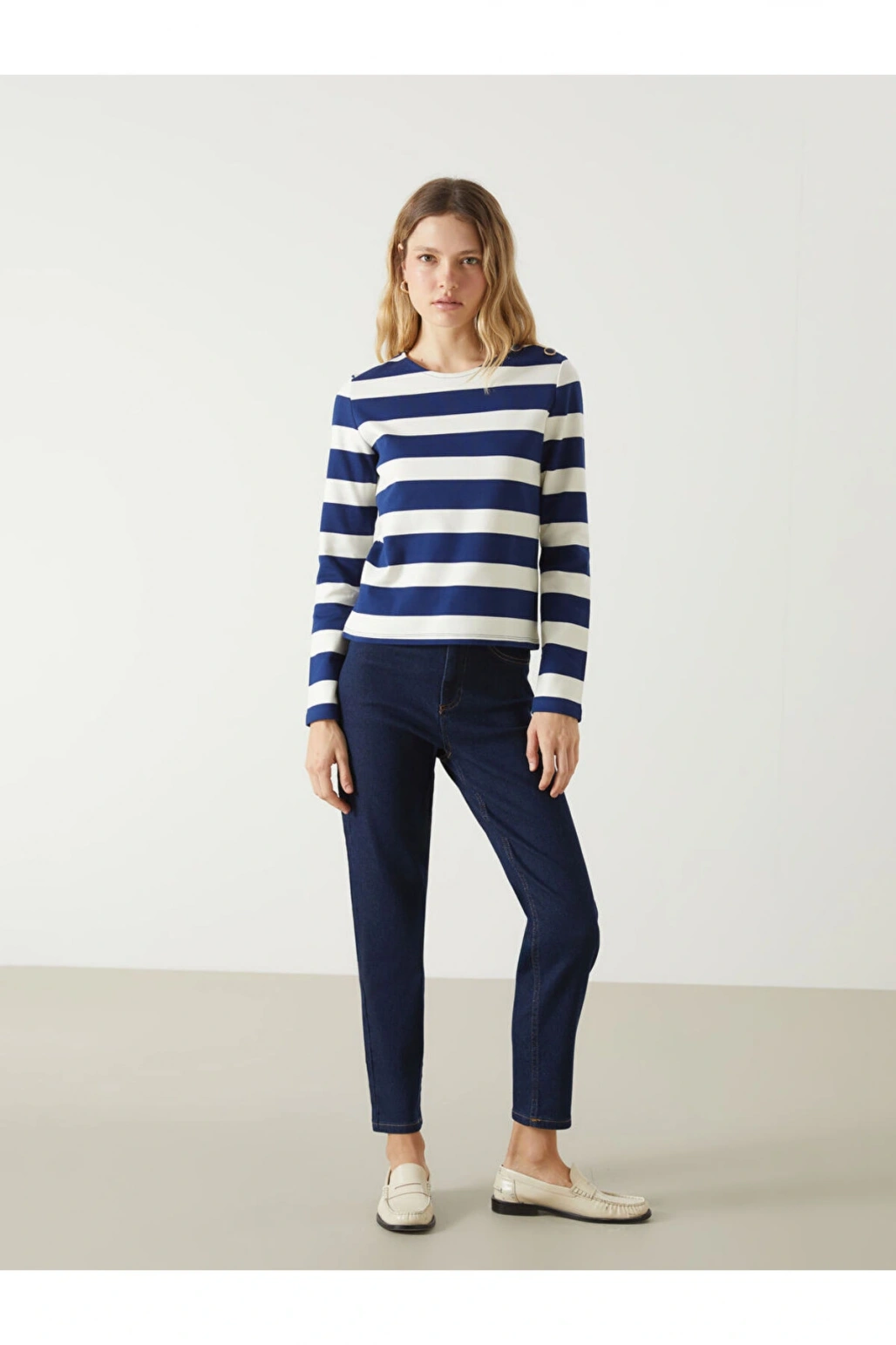 Lcw Vision Bisiklet Yaka Çizgili Kadın Tişört