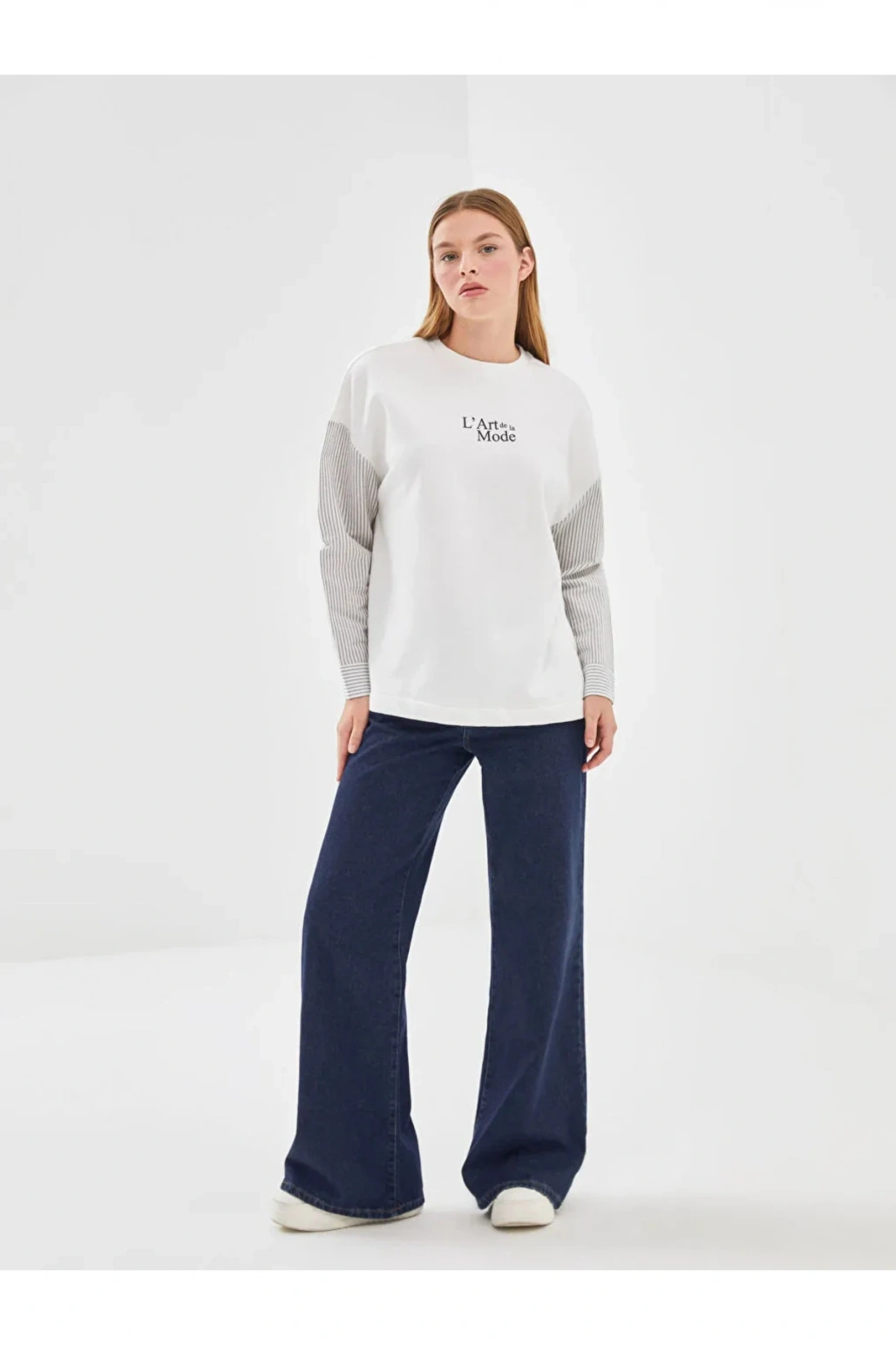 LCW Vision Ekru Bisiklet Yaka Baskılı Oversize Kadın Kalın Sweatshirt