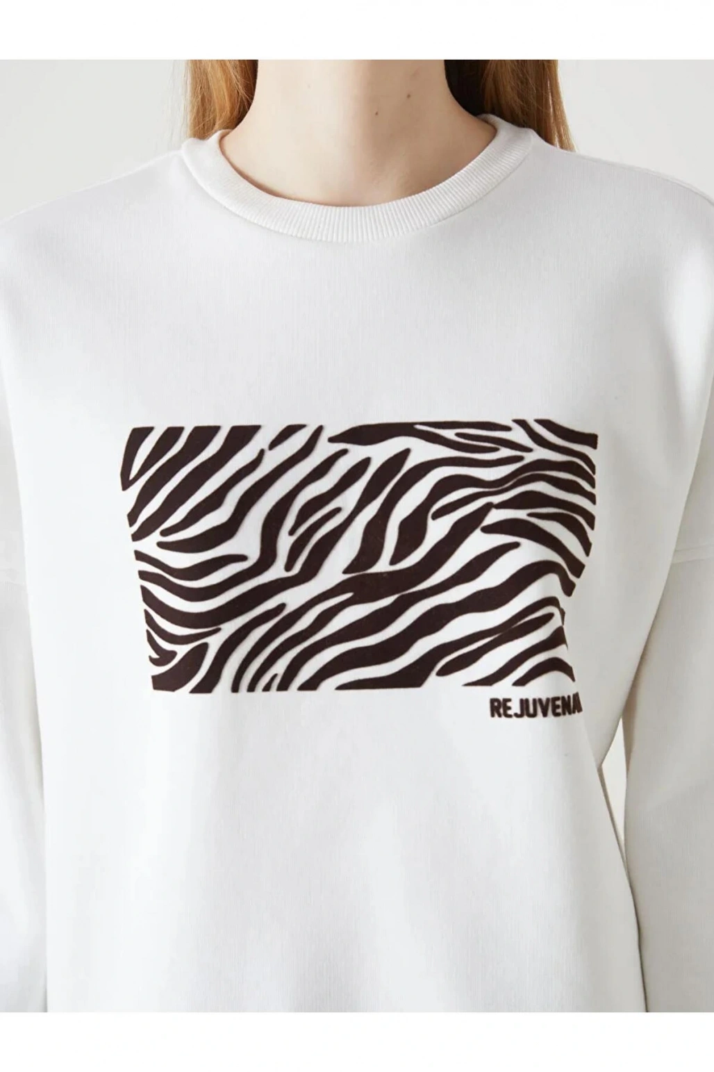 LCW Vision Ekru Bisiklet Yaka Baskılı Oversize Kadın Kalın Sweatshirt