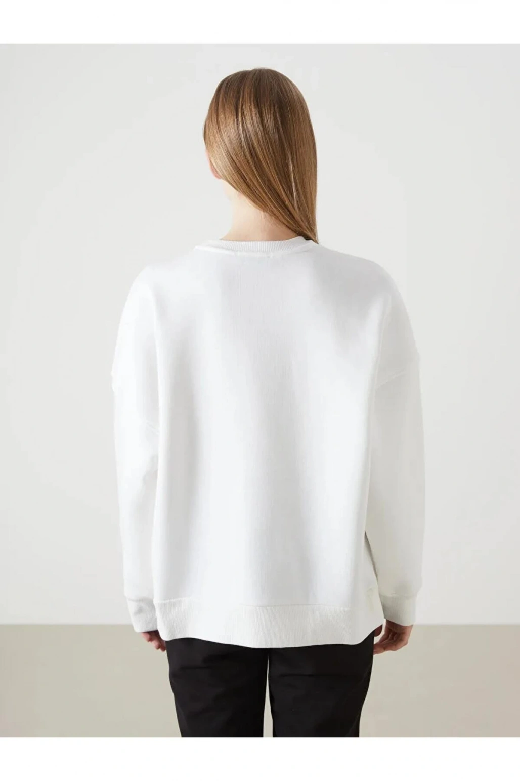 LCW Vision Ekru Bisiklet Yaka Baskılı Oversize Kadın Kalın Sweatshirt