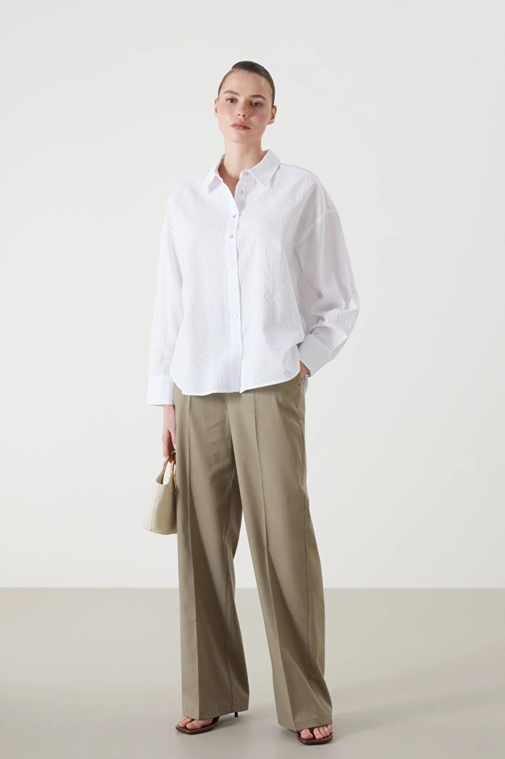 LCW Vision Ekru Çizgili Oversize Kadın Gömlek