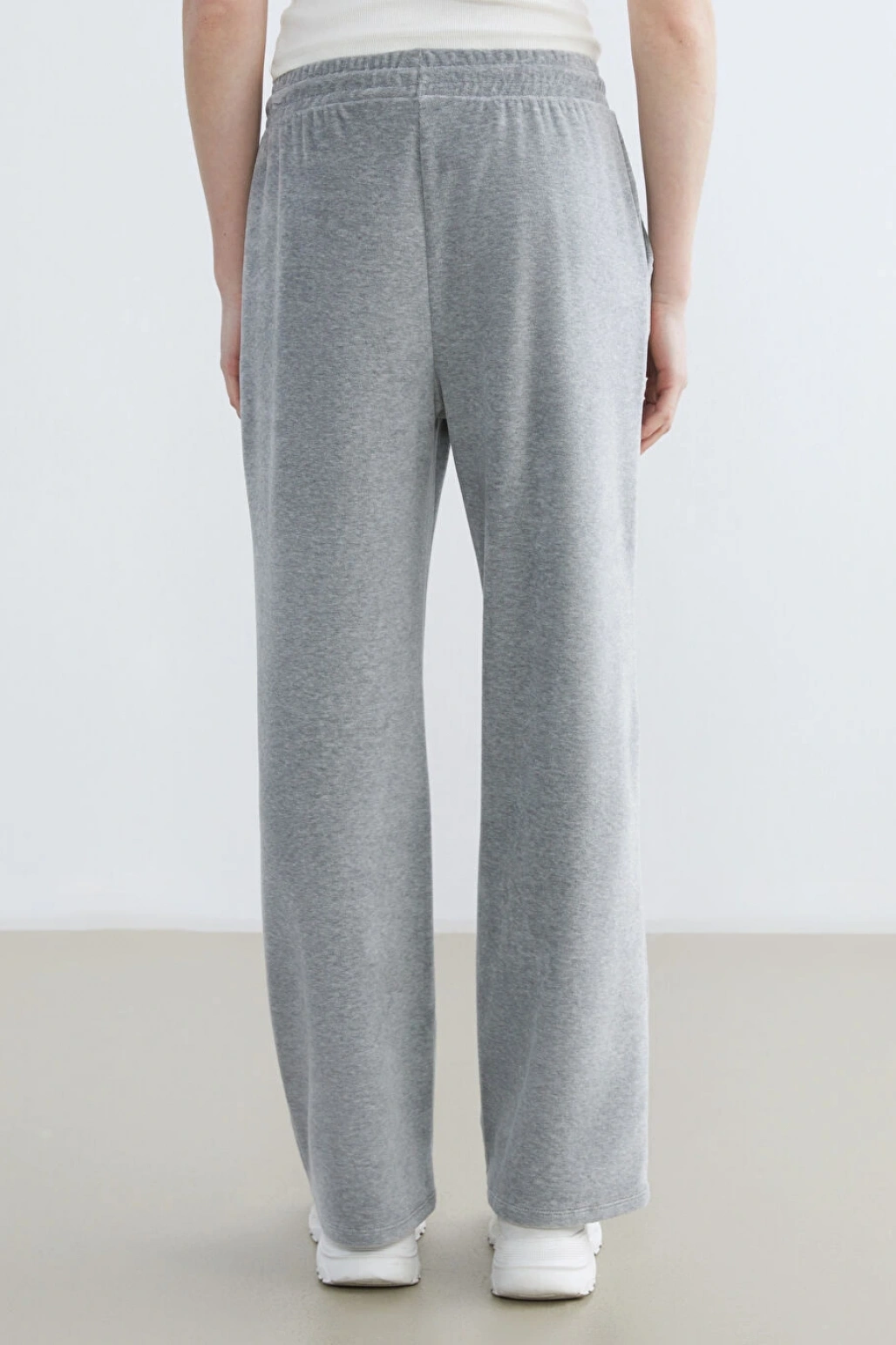 LCW Vision Gri Beli Lastikli Kadife Kadın Eşofman Altı