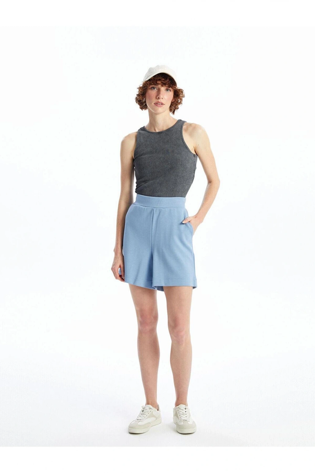 LCW Vision Kadın Beli Lastikli Düz Şort