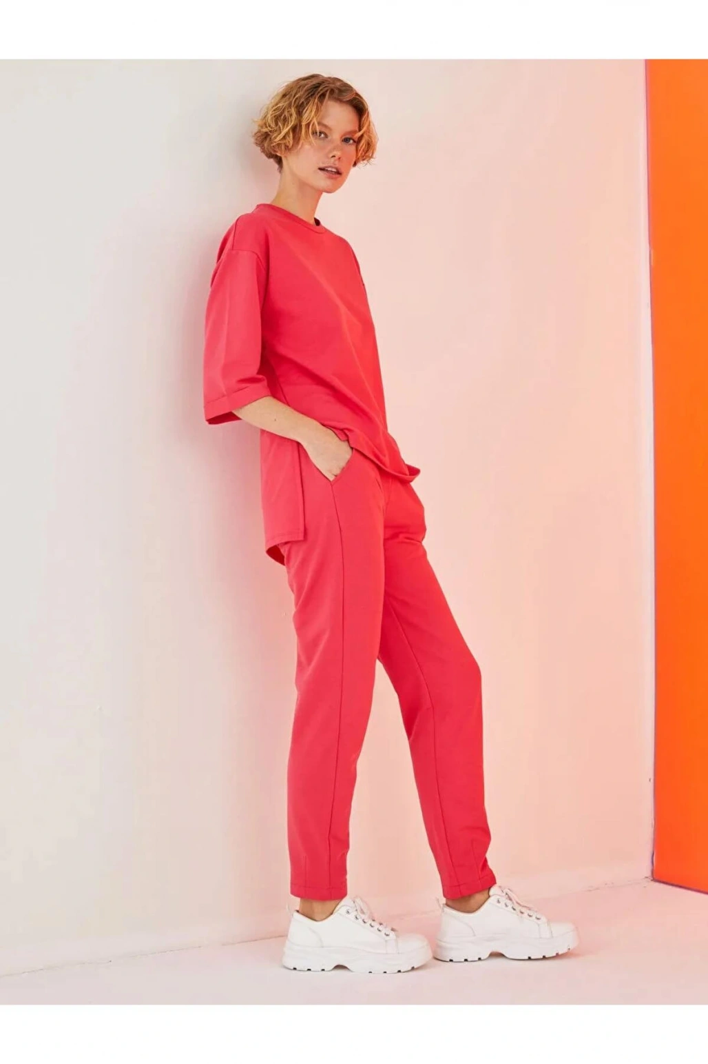 LCW Vision Pembe Beli Lastikli Düz Cep Detaylı Kadın Eşofman Altı