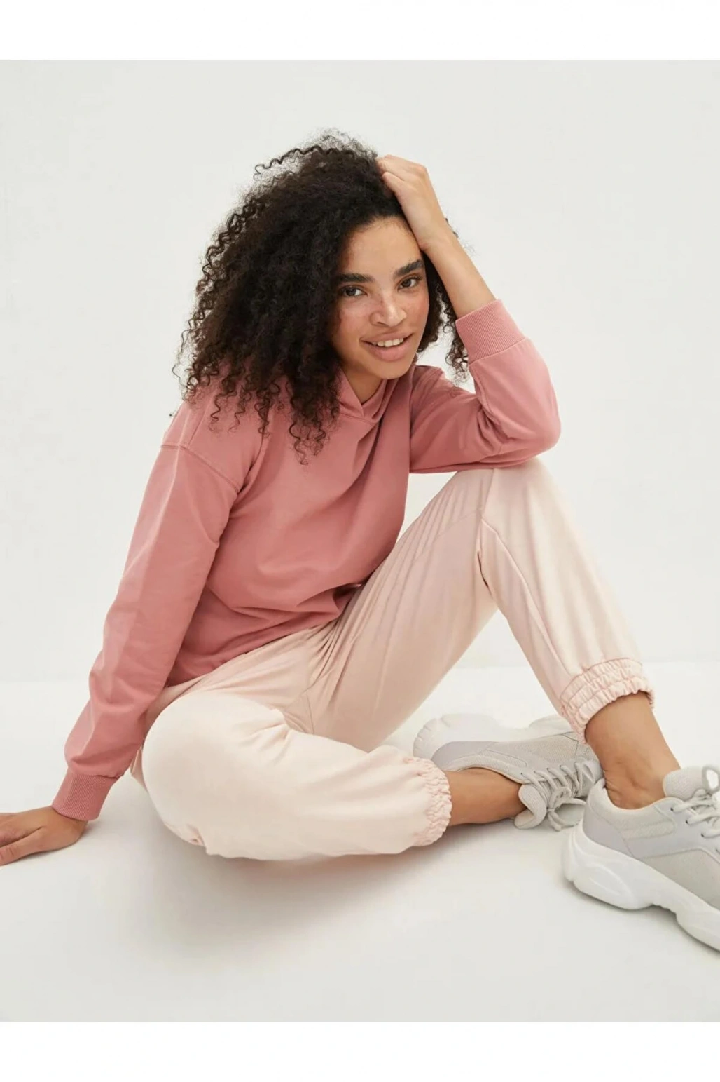 LCW Vision Pembe Beli Lastikli Düz Cep Detaylı Kadın Jogger Eşofman Altı