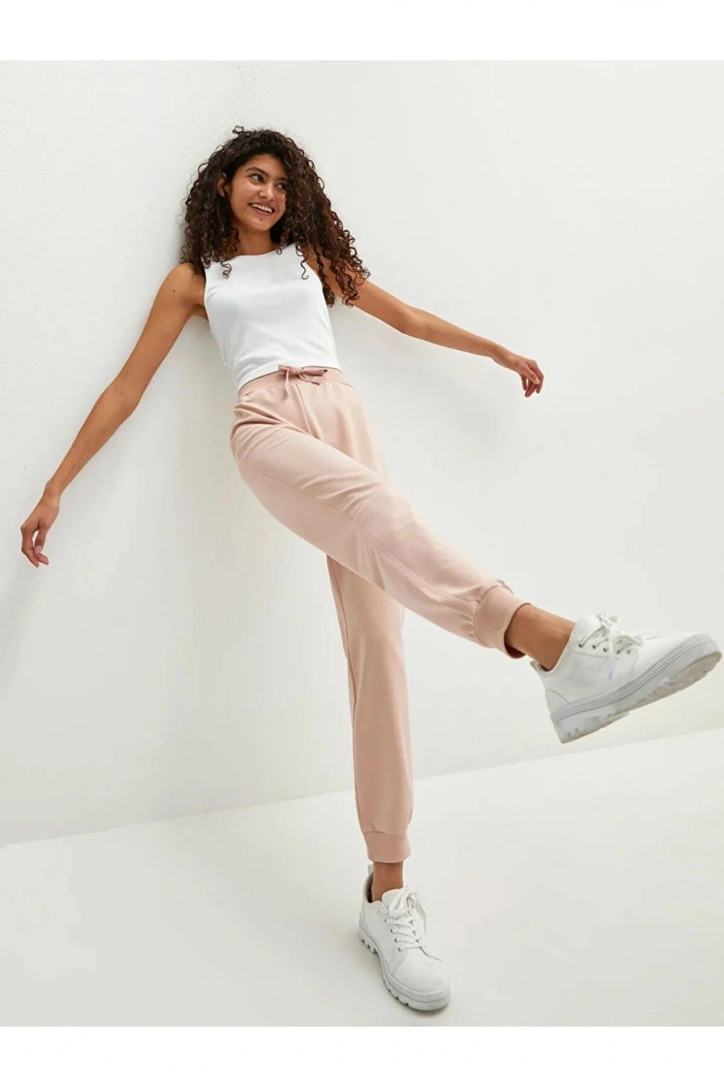 LCW Vision Pembe Kadın Beli Lastikli Düz Eşofman Altı