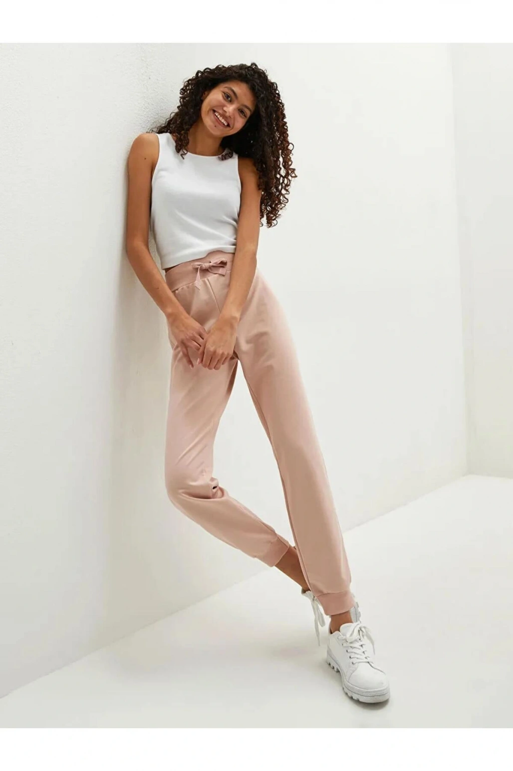 LCW Vision Pembe Kadın Beli Lastikli Düz Eşofman Altı