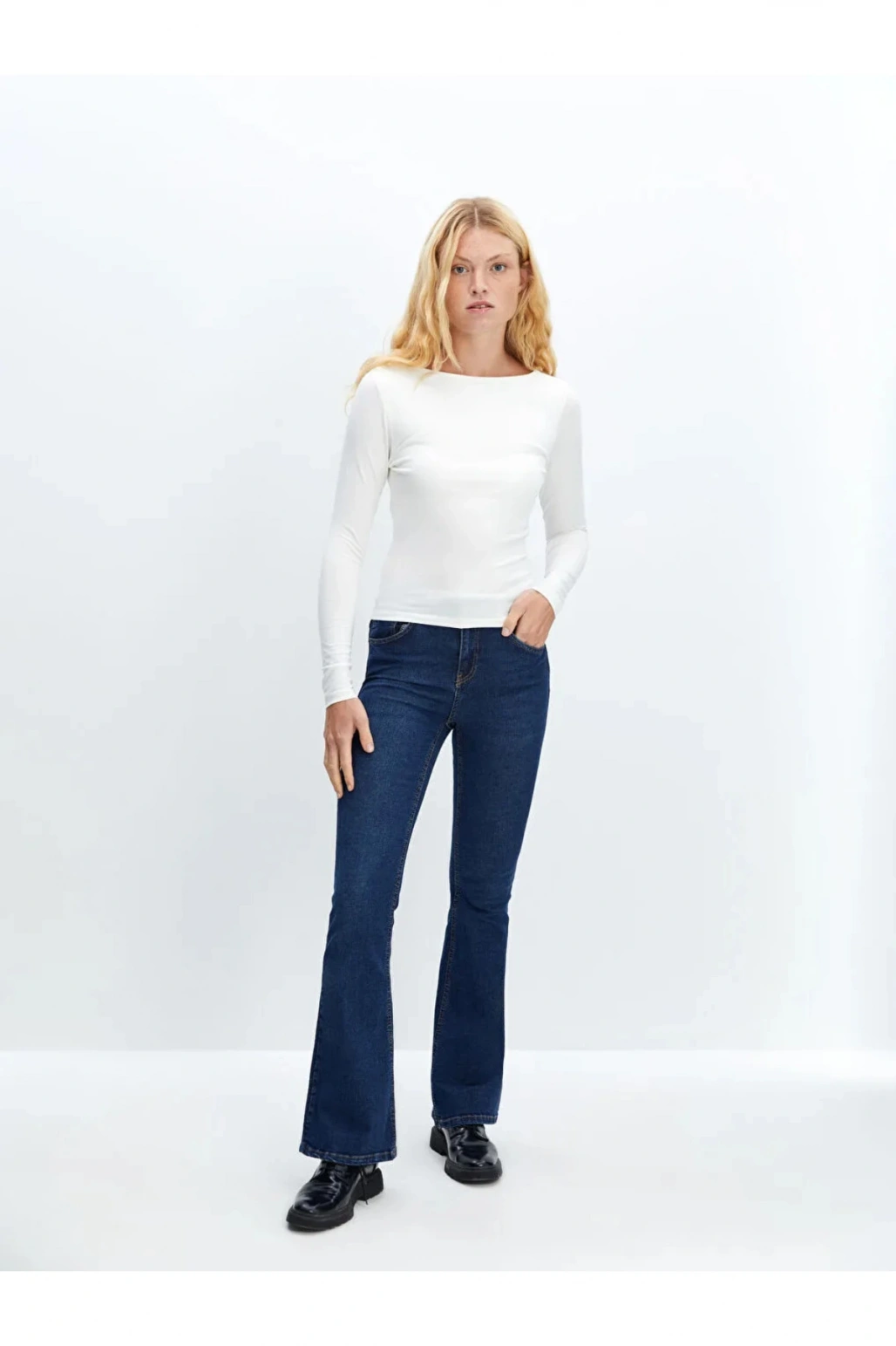 LCW Vision Siyah Kayık Yaka Kadın Body