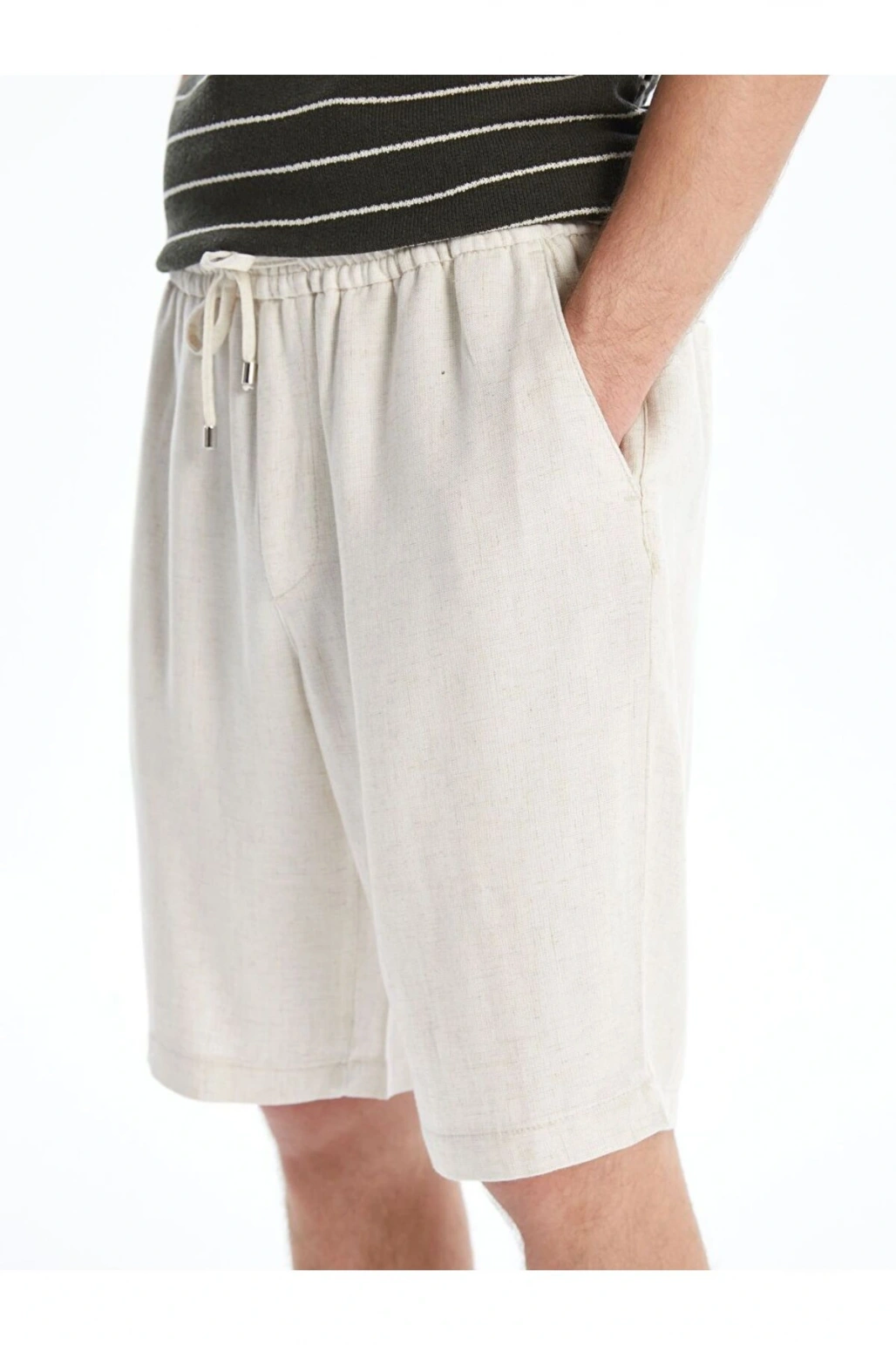 LCW Vision Standart Kalıp Keten Karışımlı Erkek Şort