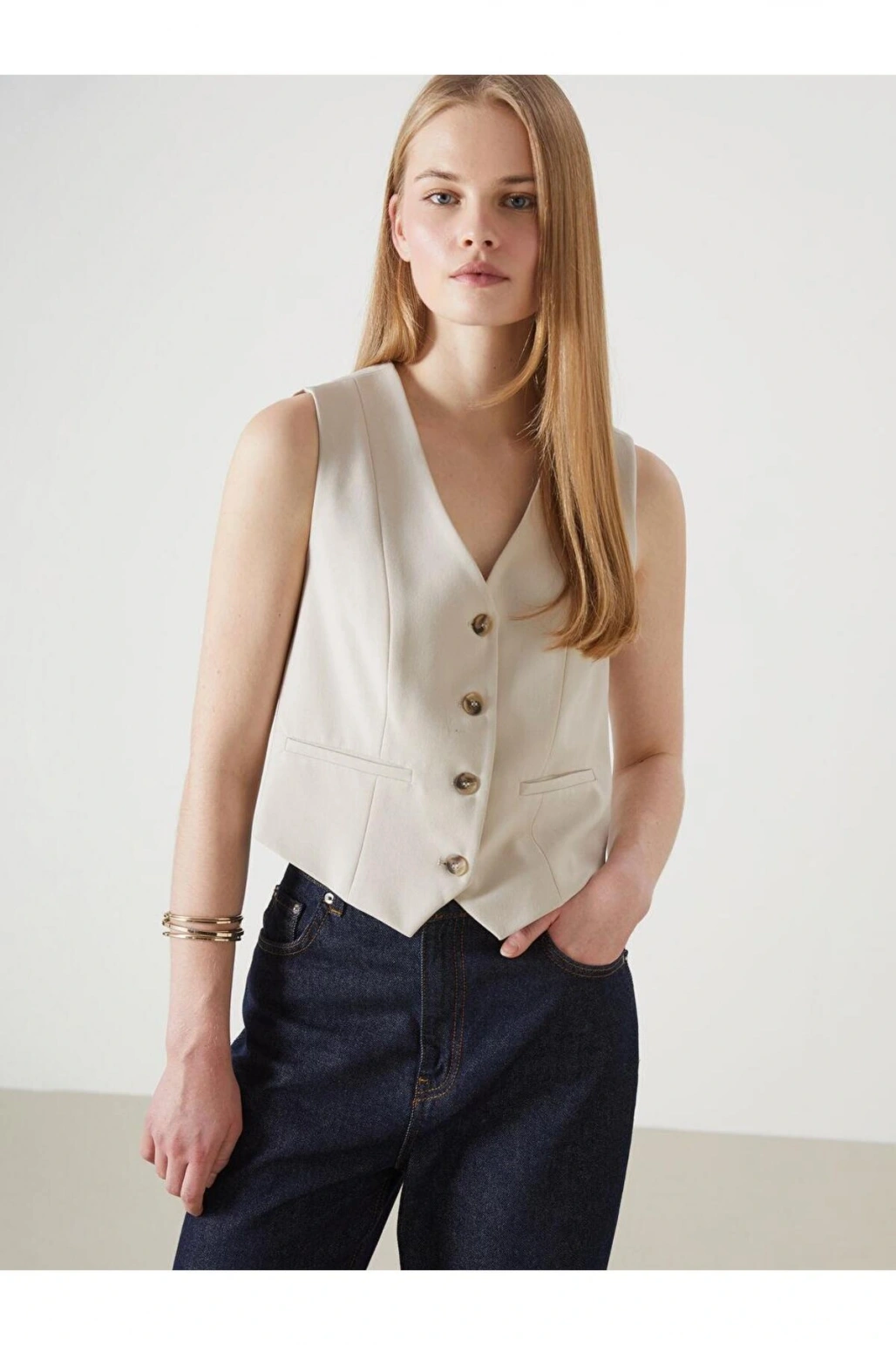 LCW Vision V Yaka Kadın Klasik Yelek