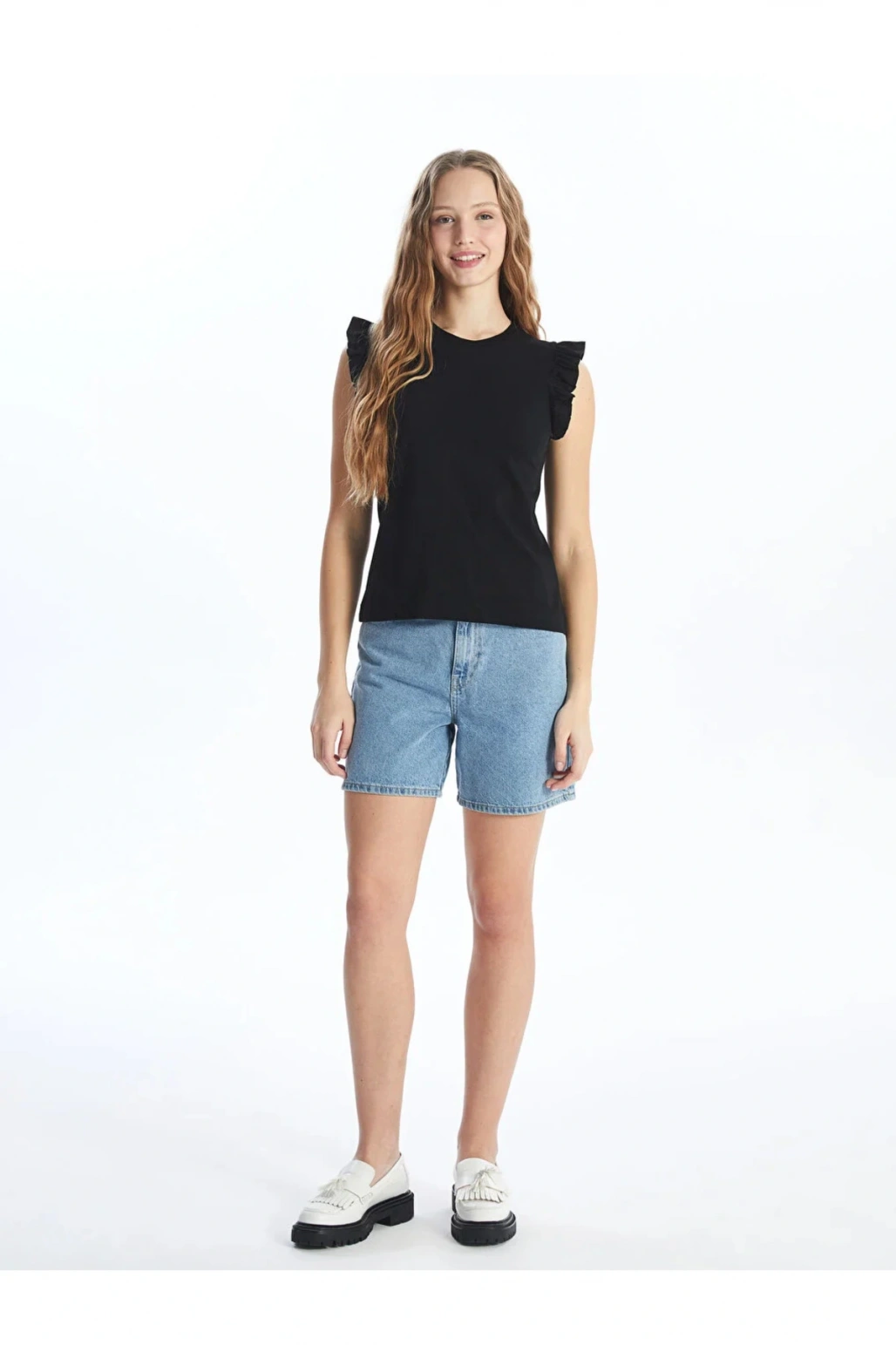 LCW Vision Bisiklet Yaka Düz Kısa Kollu Kadın Tişört