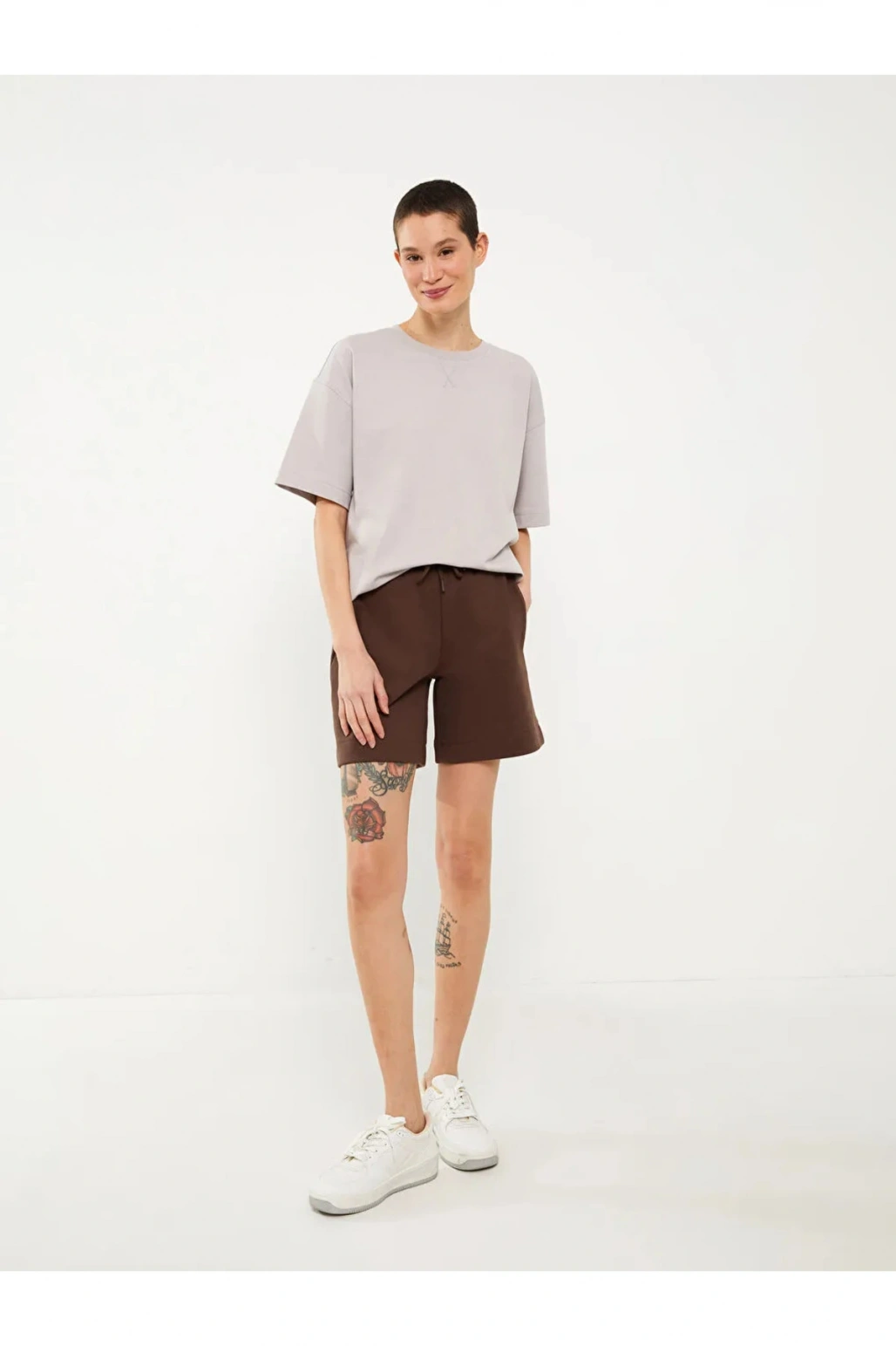 LCW Vision Kahverengi Kadın Beli Lastikli Düz Şort