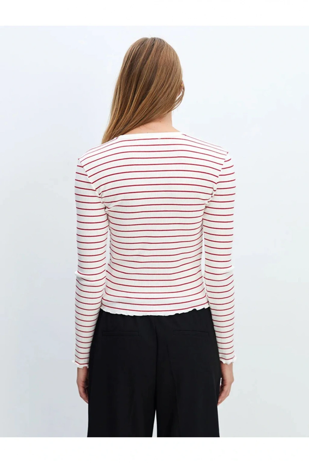 LCW Vision Kırmızı Cizgili Bisiklet Yaka Çizgili Kadın Tişört